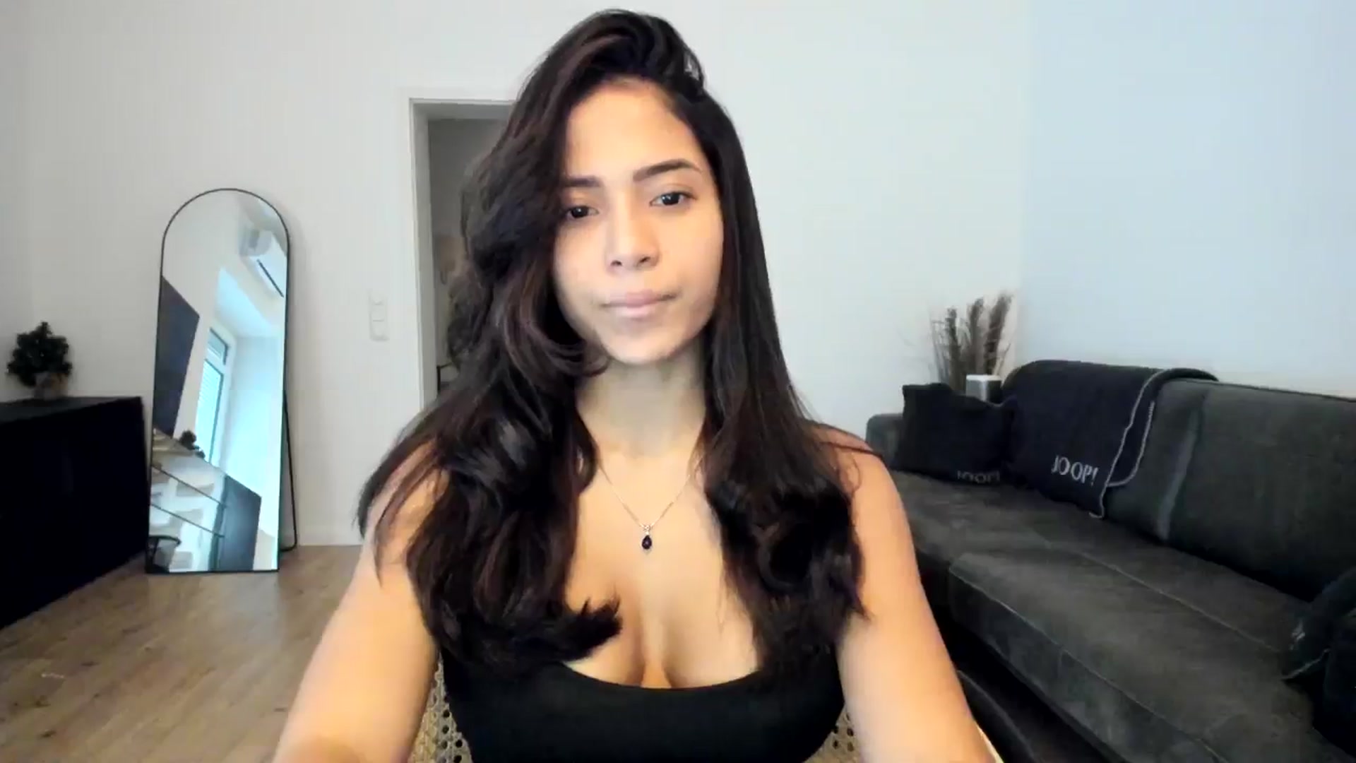 Gallery image thumbnail from Missabyy's myfreecams stream on, 01/08/2025, 13:34 image 8 of 20