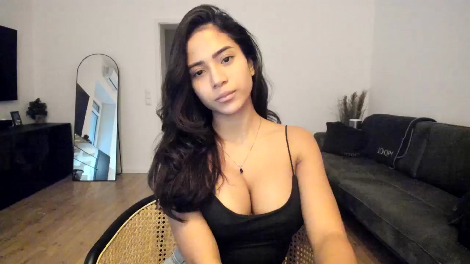 Gallery image thumbnail from Missabyy's myfreecams stream on, 01/08/2025, 14:52 image 6 of 20