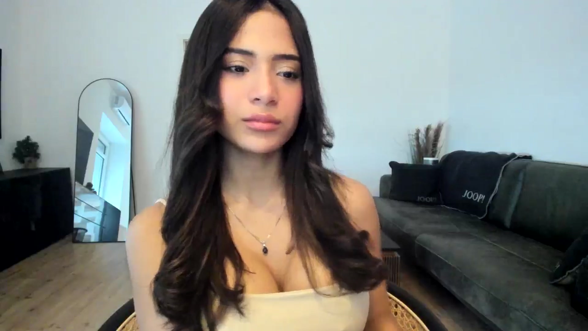 Gallery image thumbnail from Missabyy's myfreecams stream on, 01/09/2025, 10:51 image 15 of 20