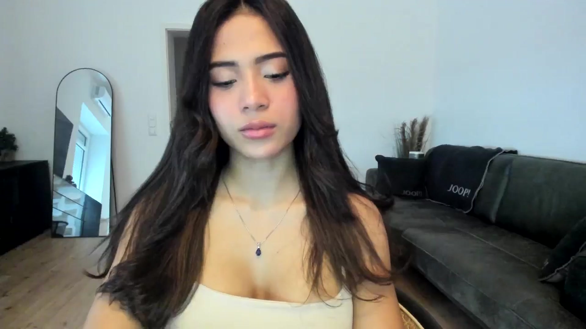 Gallery image thumbnail from Missabyy's myfreecams stream on, 01/09/2025, 10:51 image 19 of 20