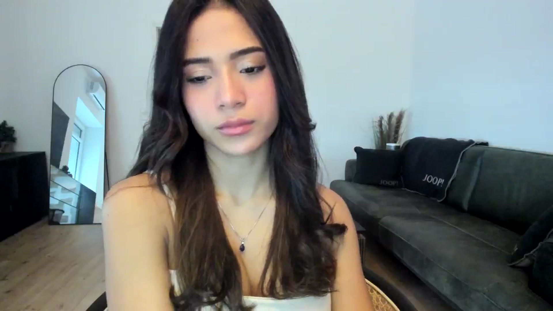 Gallery image thumbnail from Missabyy's myfreecams stream on, 01/09/2025, 10:51 image 18 of 20