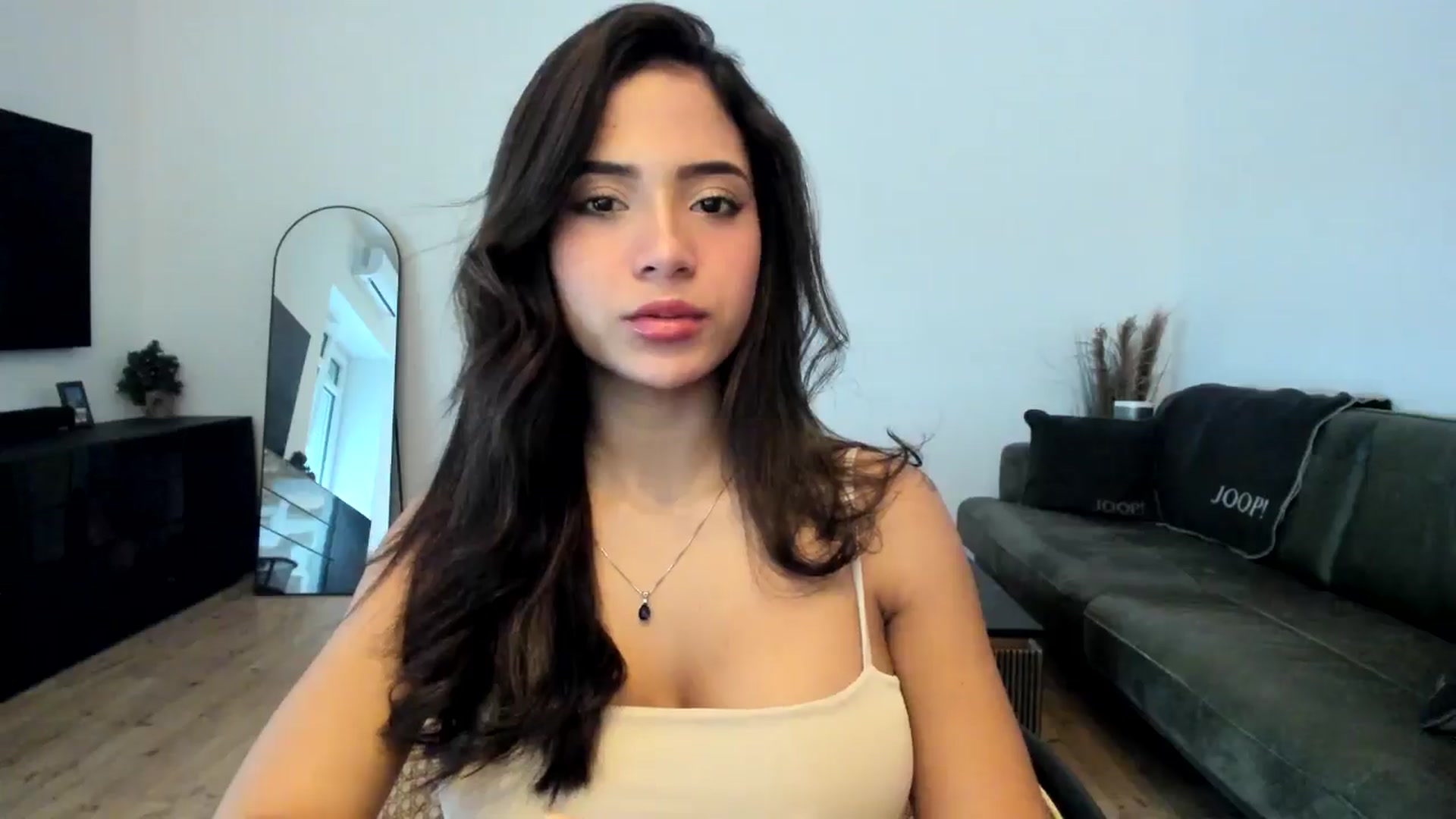 Gallery image thumbnail from Missabyy's myfreecams stream on, 01/09/2025, 12:33 image 10 of 20