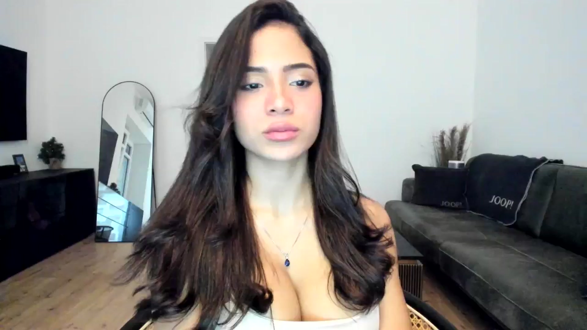 Gallery image thumbnail from Missabyy's myfreecams stream on, 01/09/2025, 13:38 image 14 of 20