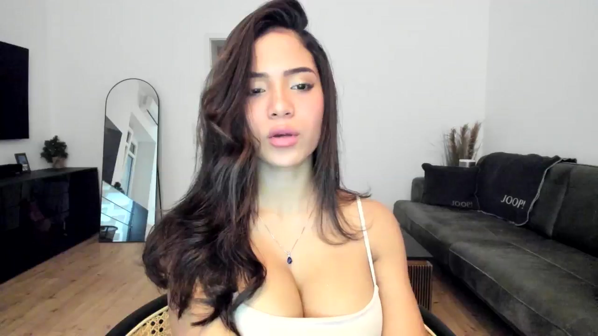 Gallery image thumbnail from Missabyy's myfreecams stream on, 01/09/2025, 14:10 image 7 of 20