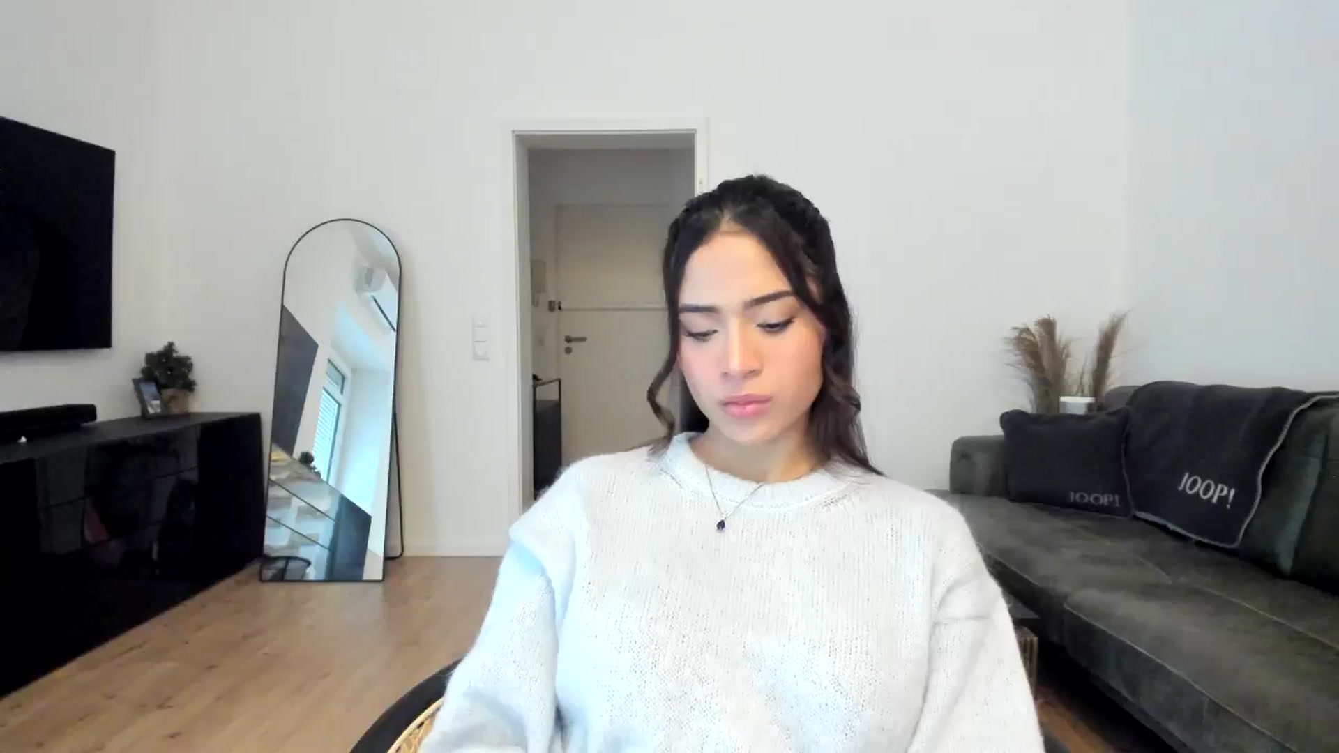 Gallery image thumbnail from Missabyy's myfreecams stream on, 01/10/2025, 11:33 image 20 of 20