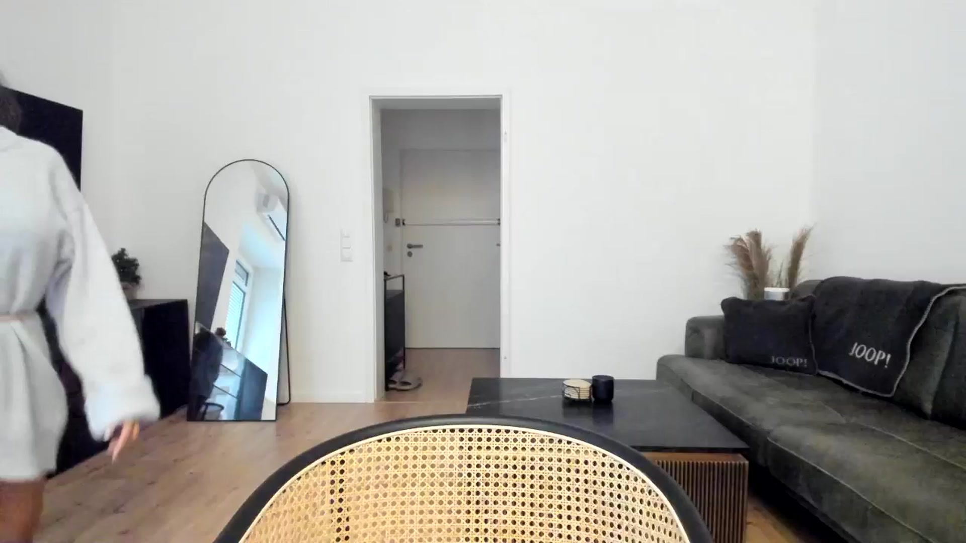 Gallery image thumbnail from Missabyy's myfreecams stream on, 01/10/2025, 12:45 image 14 of 20