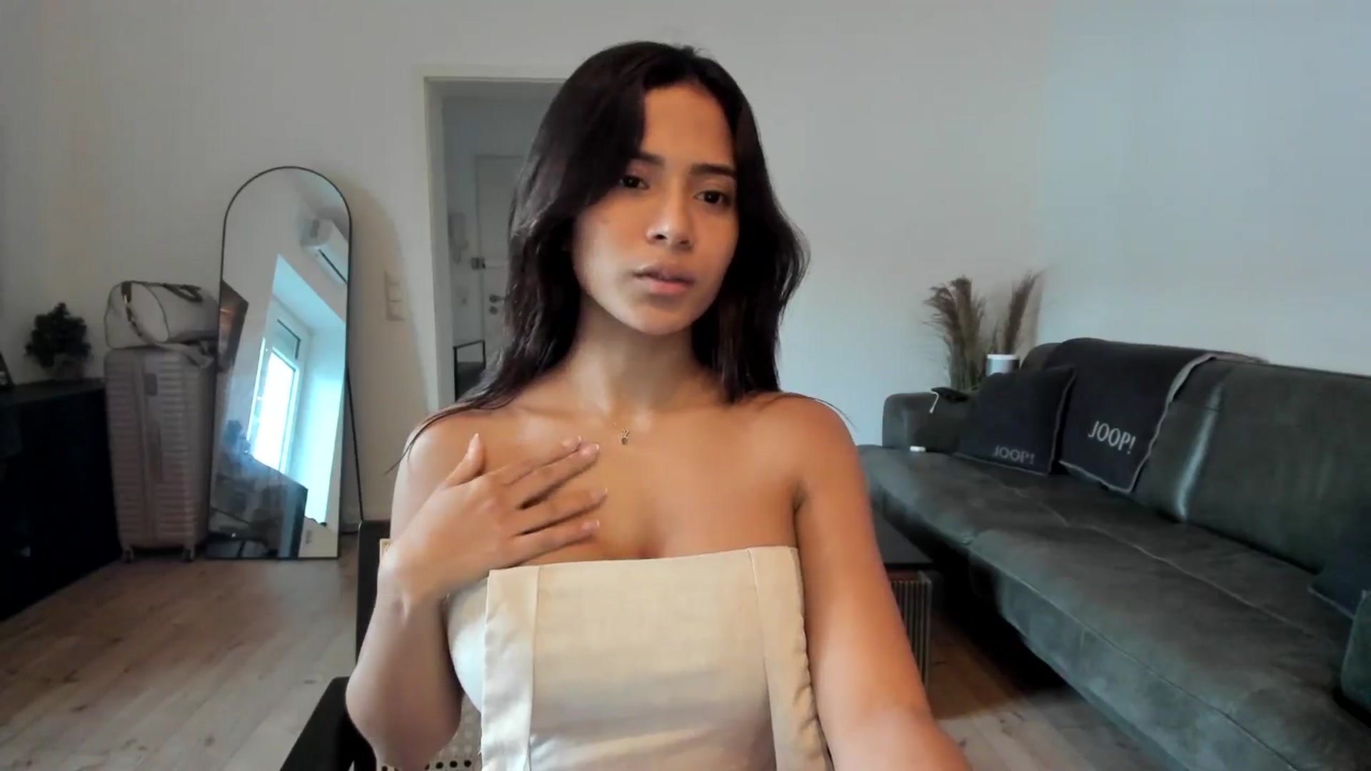 Gallery image thumbnail from Missabyy's myfreecams stream on, 01/13/2025, 16:07 image 10 of 20