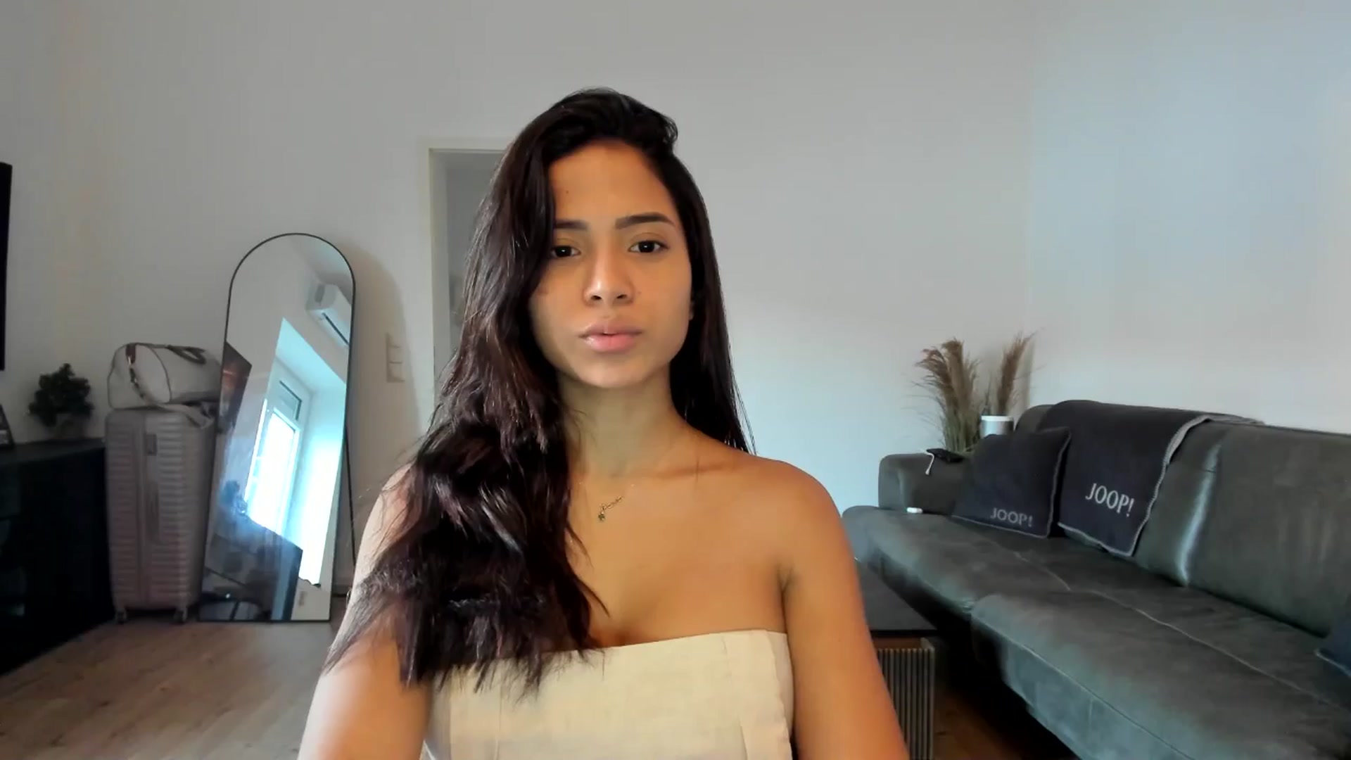 Gallery image thumbnail from Missabyy's myfreecams stream on, 01/13/2025, 16:07 image 4 of 20