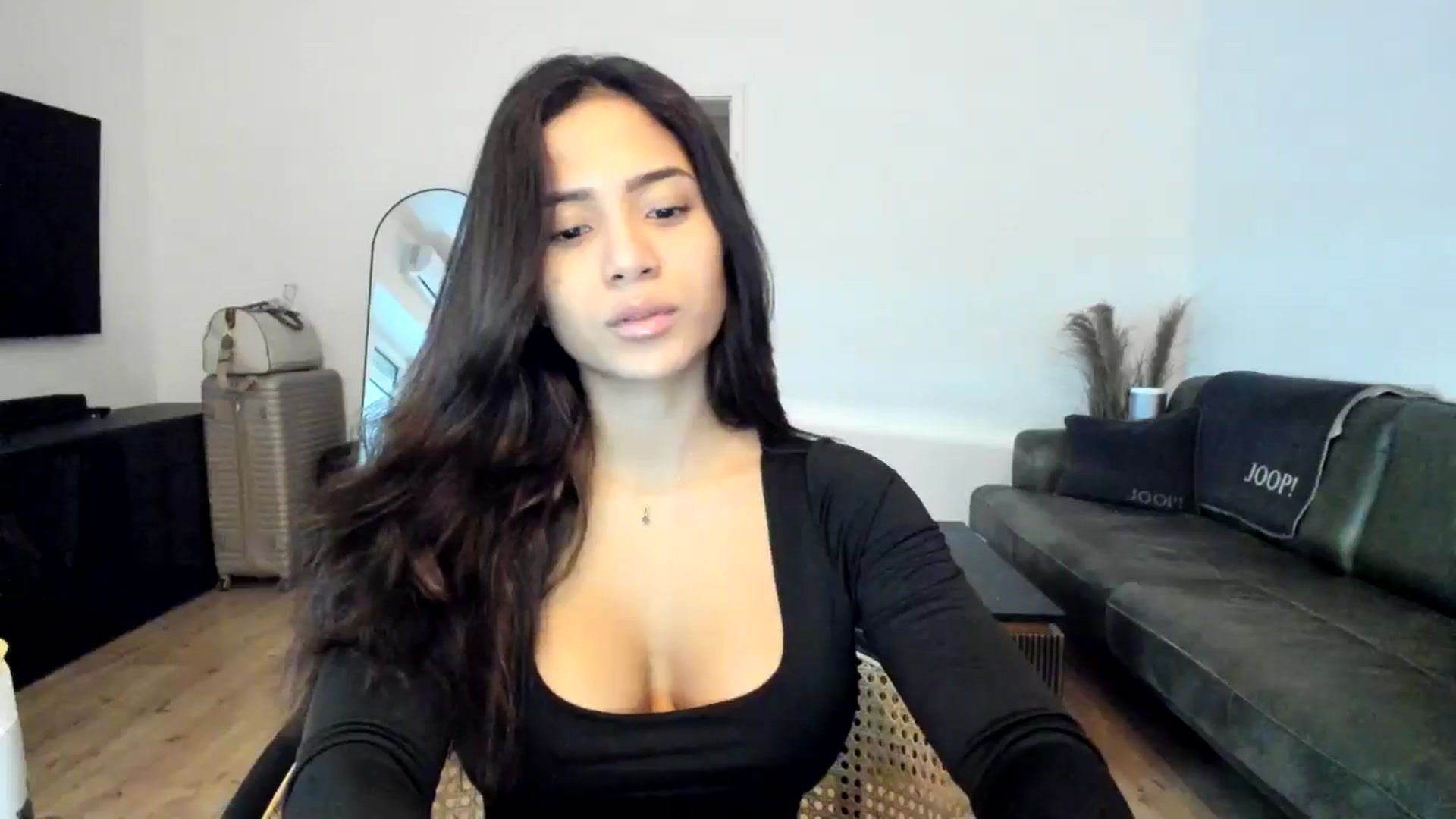 Gallery image thumbnail from Missabyy's myfreecams stream on, 01/14/2025, 15:18 image 9 of 20