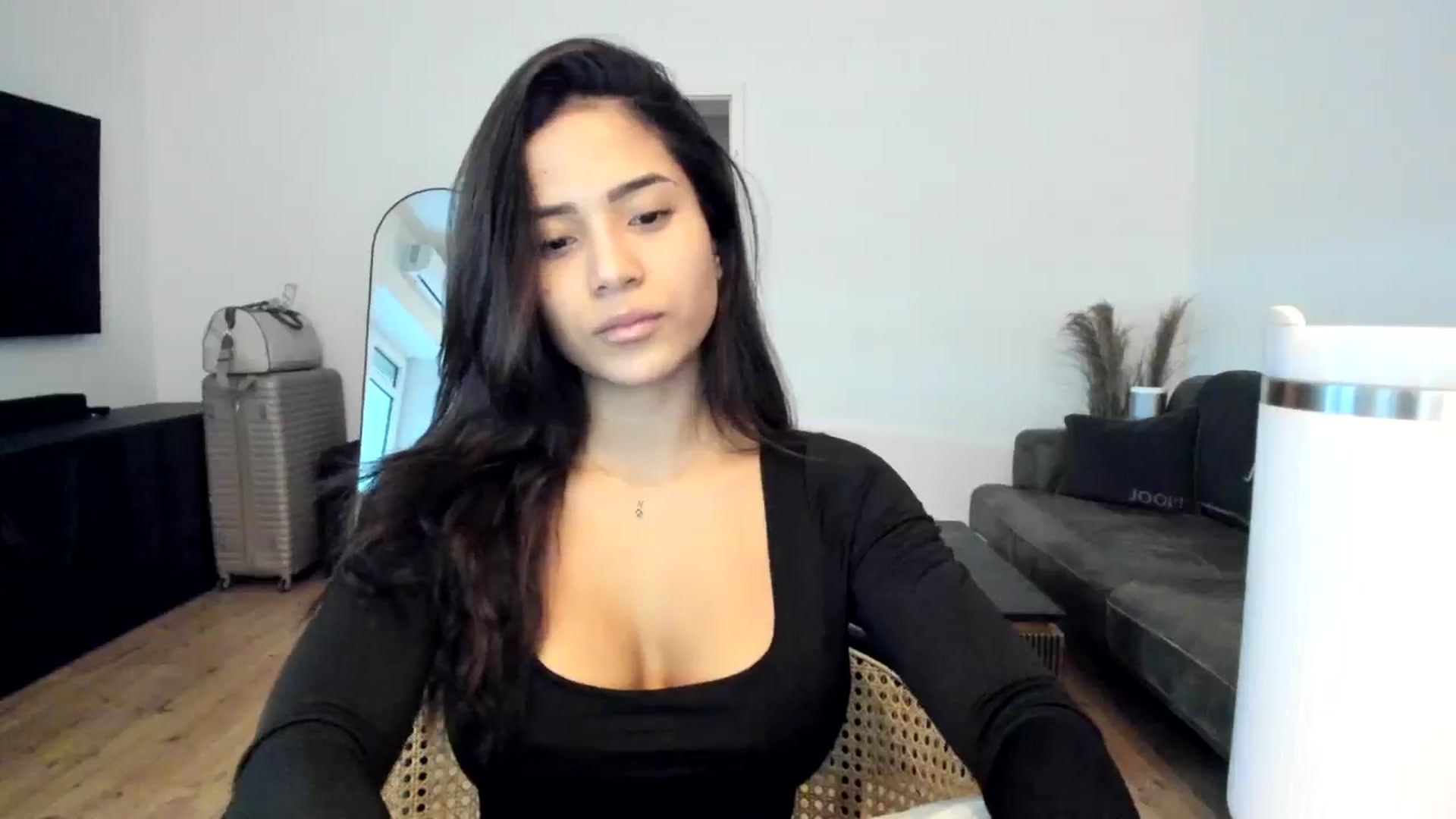 Gallery image thumbnail from Missabyy's myfreecams stream on, 01/14/2025, 15:18 image 13 of 20