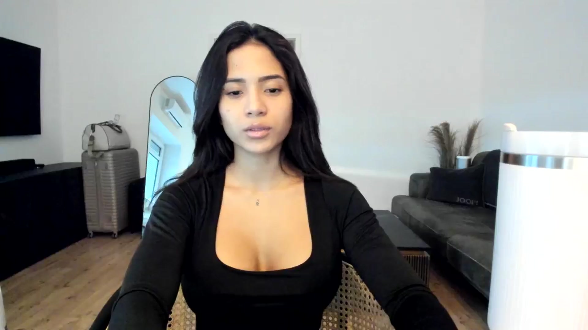 Gallery image thumbnail from Missabyy's myfreecams stream on, 01/14/2025, 15:18 image 11 of 20