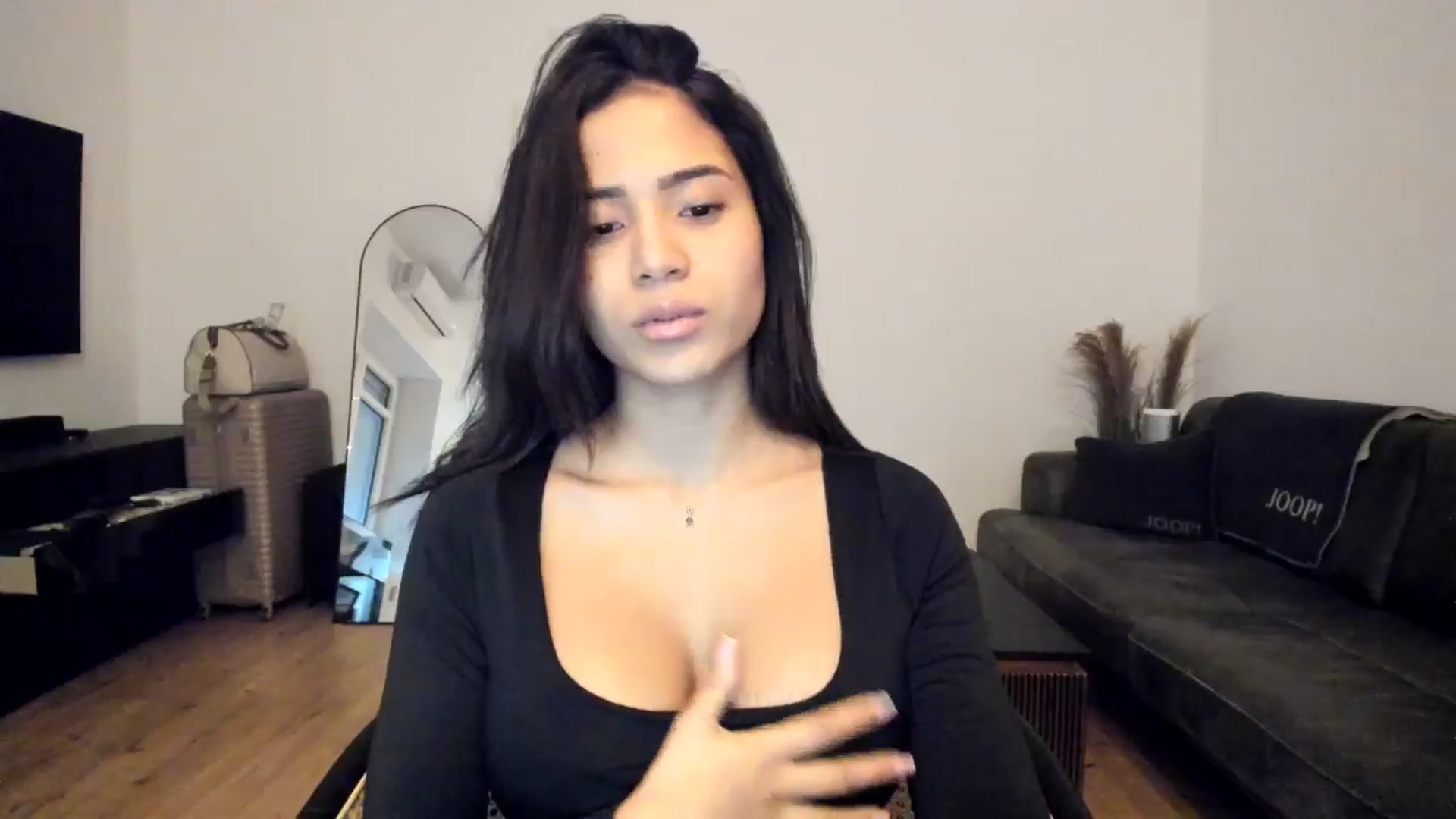 Gallery image thumbnail from Missabyy's myfreecams stream on, 01/14/2025, 15:55 image 18 of 20