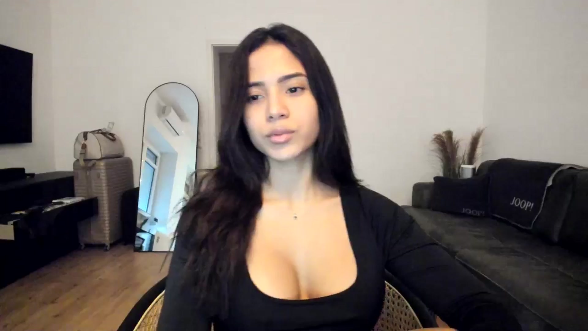 Gallery image thumbnail from Missabyy's myfreecams stream on, 01/14/2025, 15:55 image 6 of 20