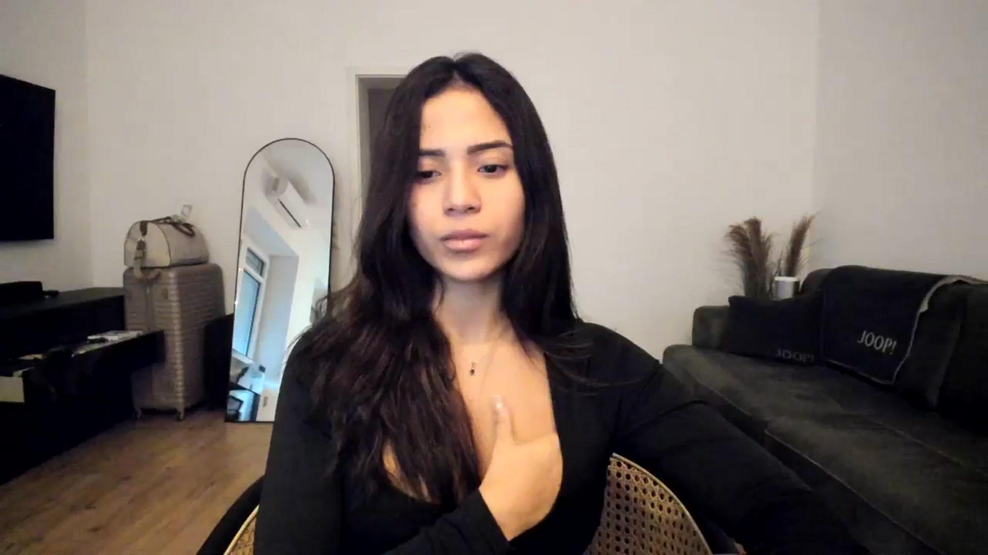 Gallery image thumbnail from Missabyy's myfreecams stream on, 01/14/2025, 15:55 image 13 of 20