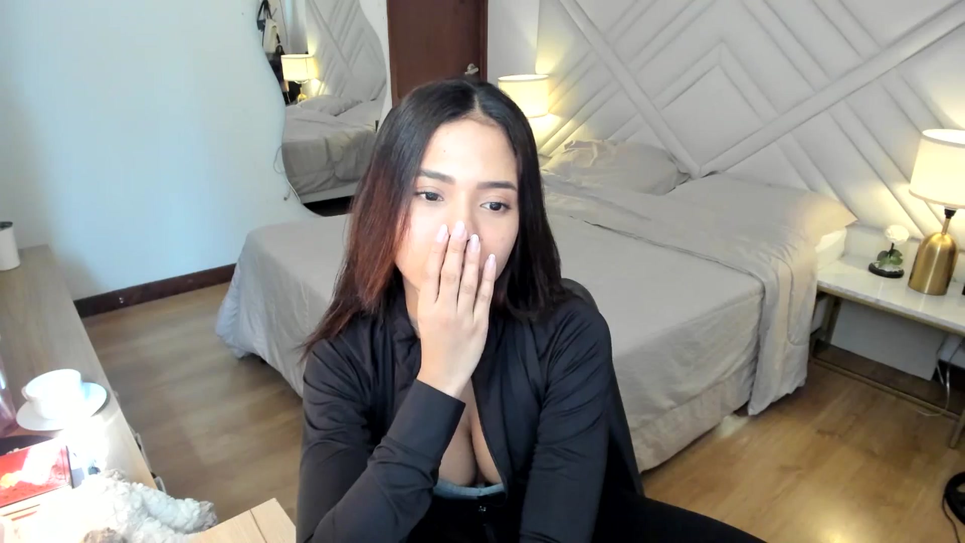 Gallery image thumbnail from Missabyy's myfreecams stream on, 01/22/2025, 14:29 image 19 of 20