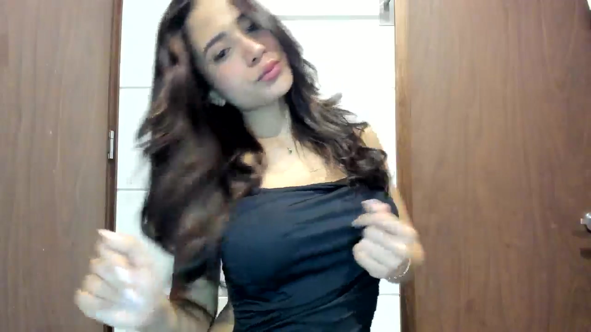 Gallery image thumbnail from Missabyy's myfreecams stream on, 01/30/2025, 02:56 image 10 of 20