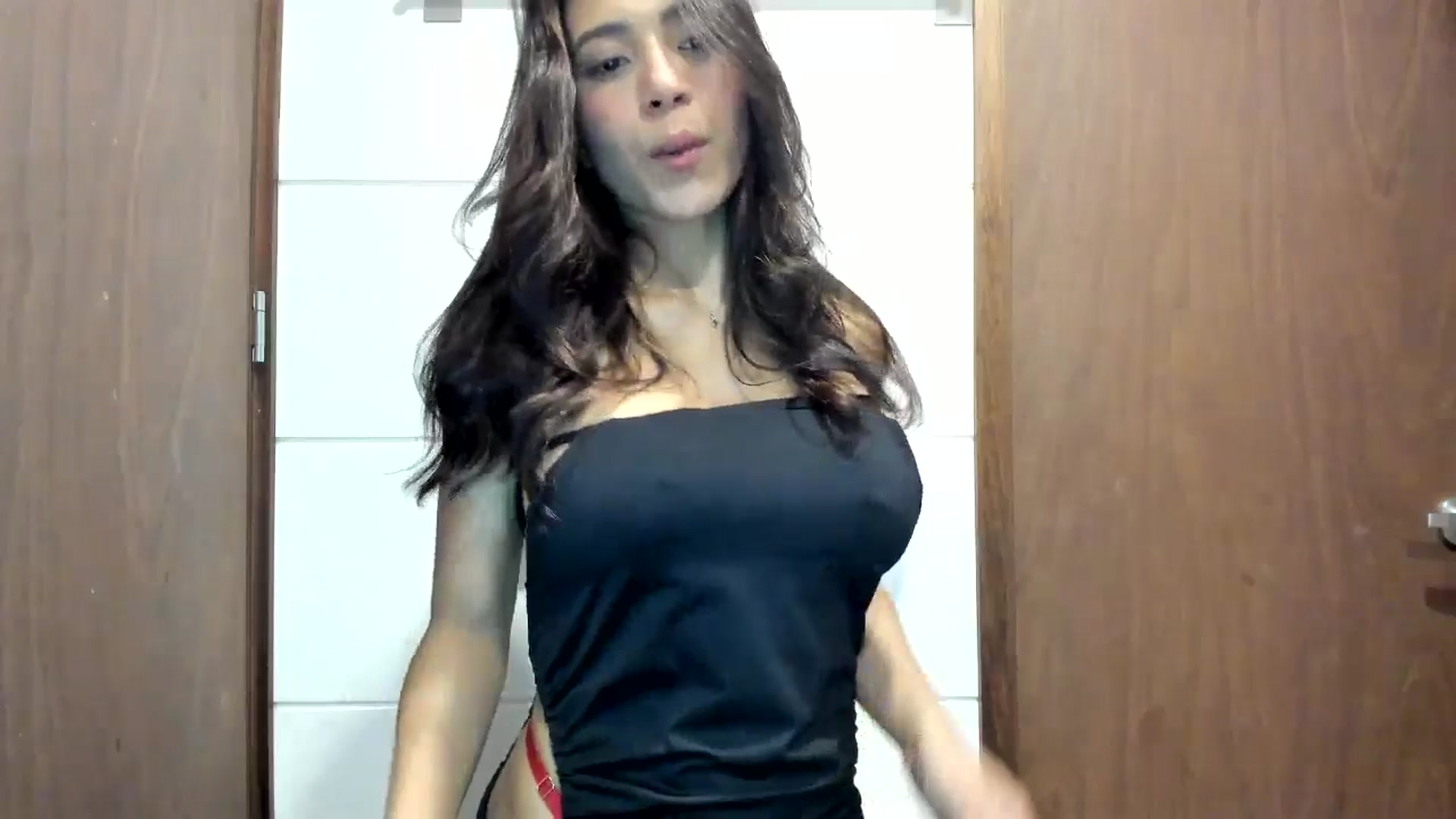 Gallery image thumbnail from Missabyy's myfreecams stream on, 01/30/2025, 02:56 image 15 of 20