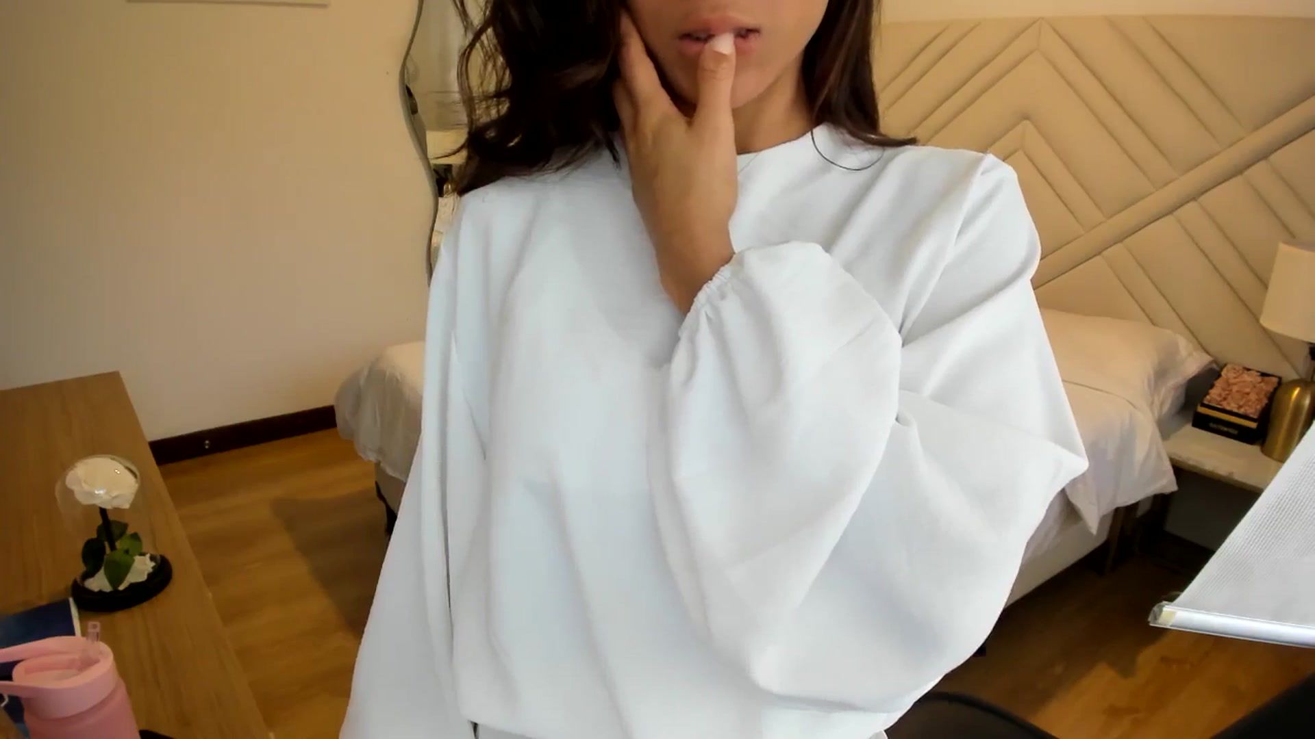 Gallery image thumbnail from Missabyy's myfreecams stream on, 02/08/2025, 21:16 image 20 of 20