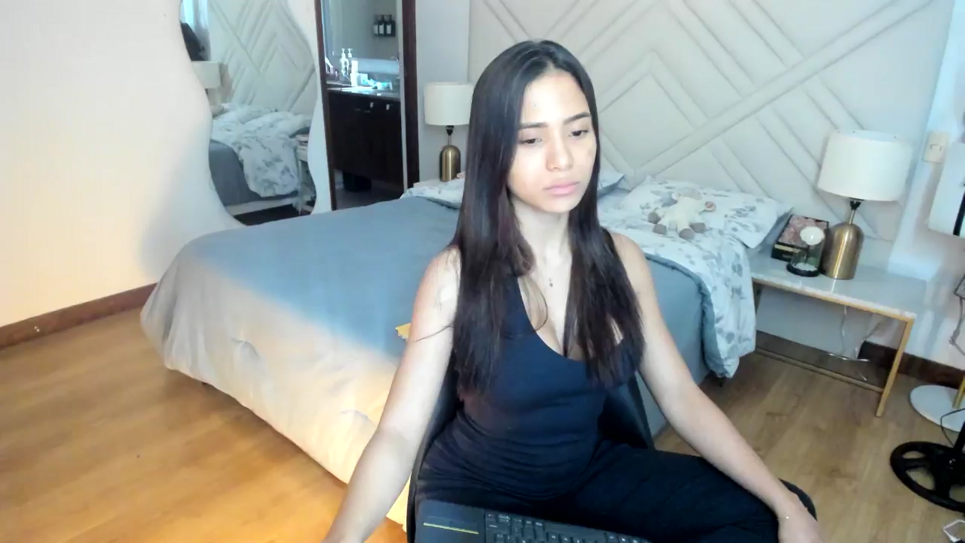 Gallery image thumbnail from Missabyy's myfreecams stream on, 02/13/2025, 16:29 image 7 of 20
