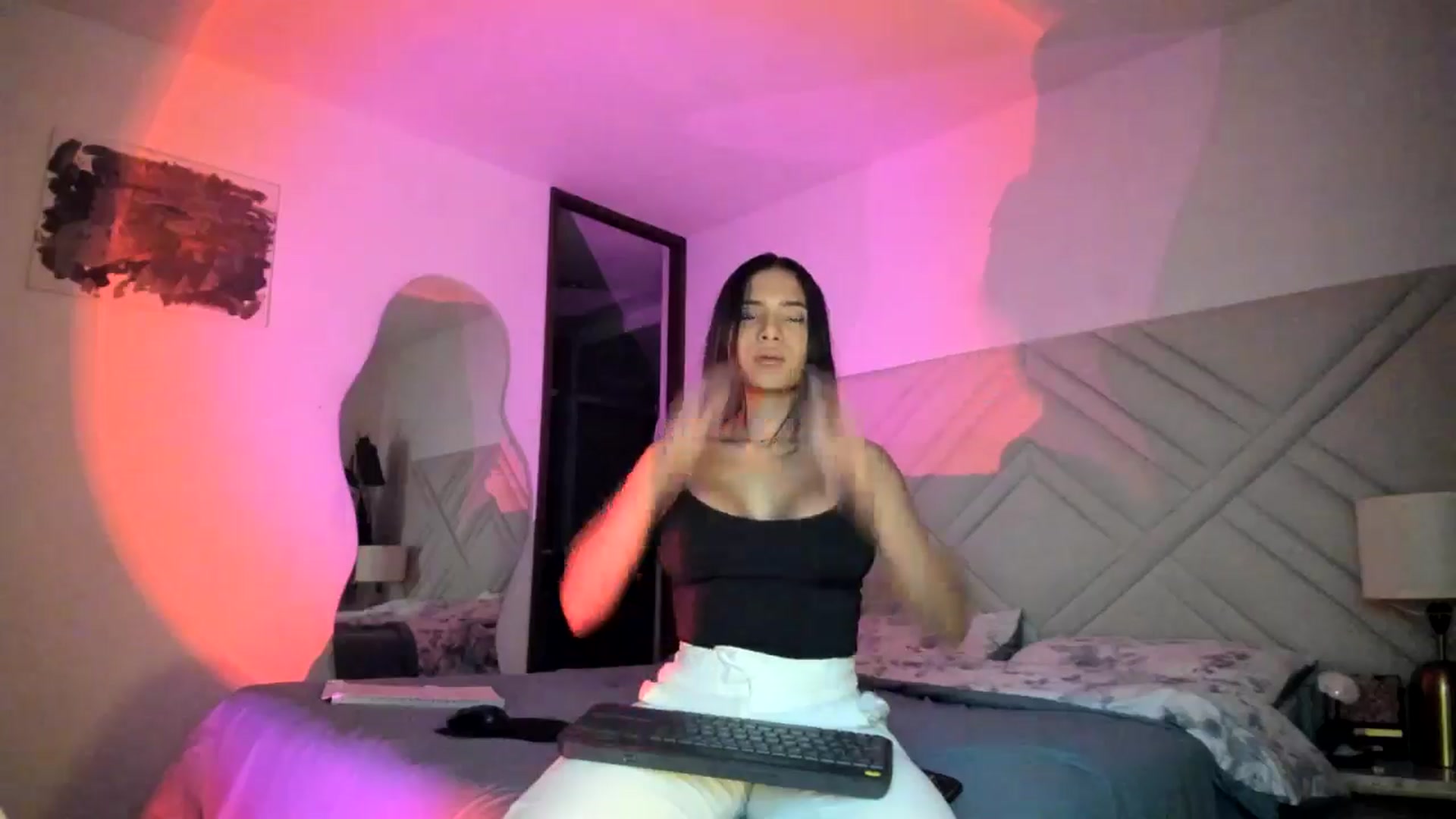 Gallery image thumbnail from Missabyy's myfreecams stream on, 02/19/2025, 03:17 image 14 of 20