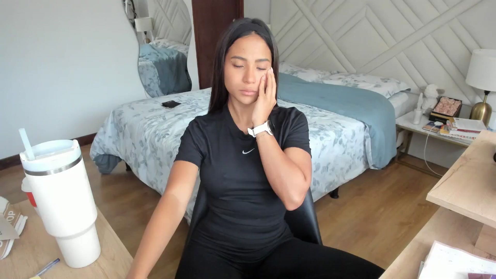 Gallery image thumbnail from Missabyy's myfreecams stream on, 04/21/2025, 13:26 image 6 of 20