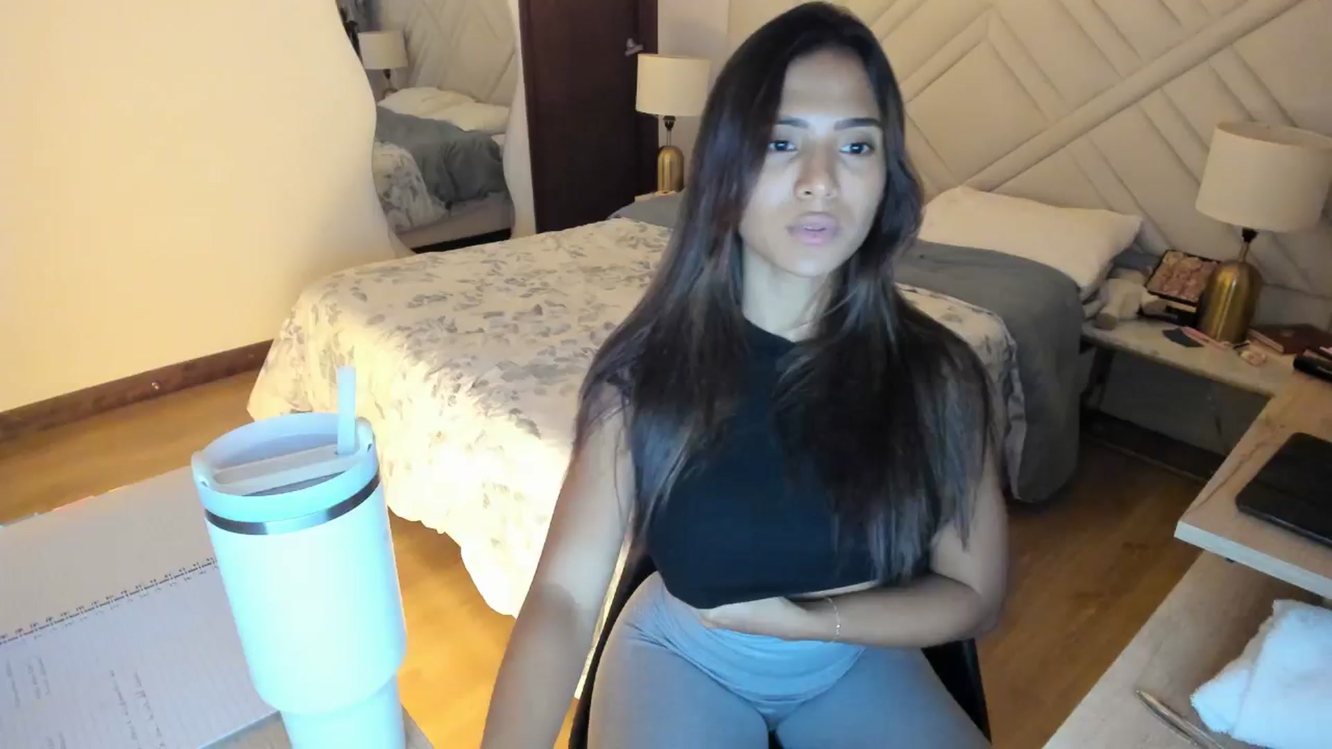Gallery image thumbnail from Missabyy's myfreecams stream on, 05/01/2025, 04:07 image 1 of 20