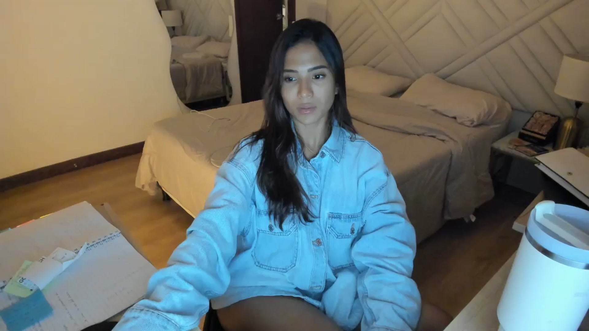Gallery image thumbnail from Missabyy's myfreecams stream on, 05/05/2025, 04:10 image 13 of 20