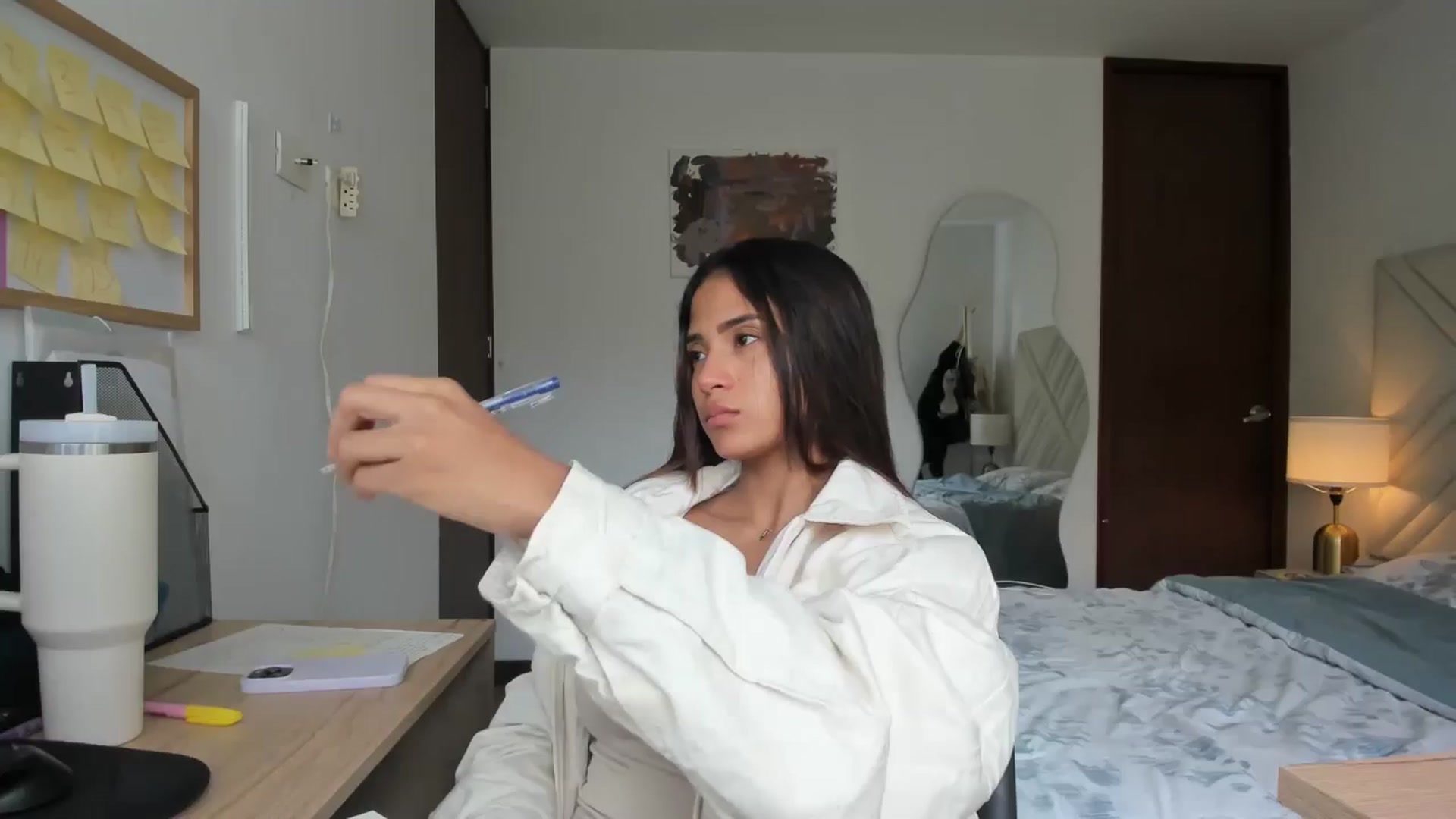 Gallery image thumbnail from Missabyy's myfreecams stream on, 05/20/2025, 14:02 image 1 of 20