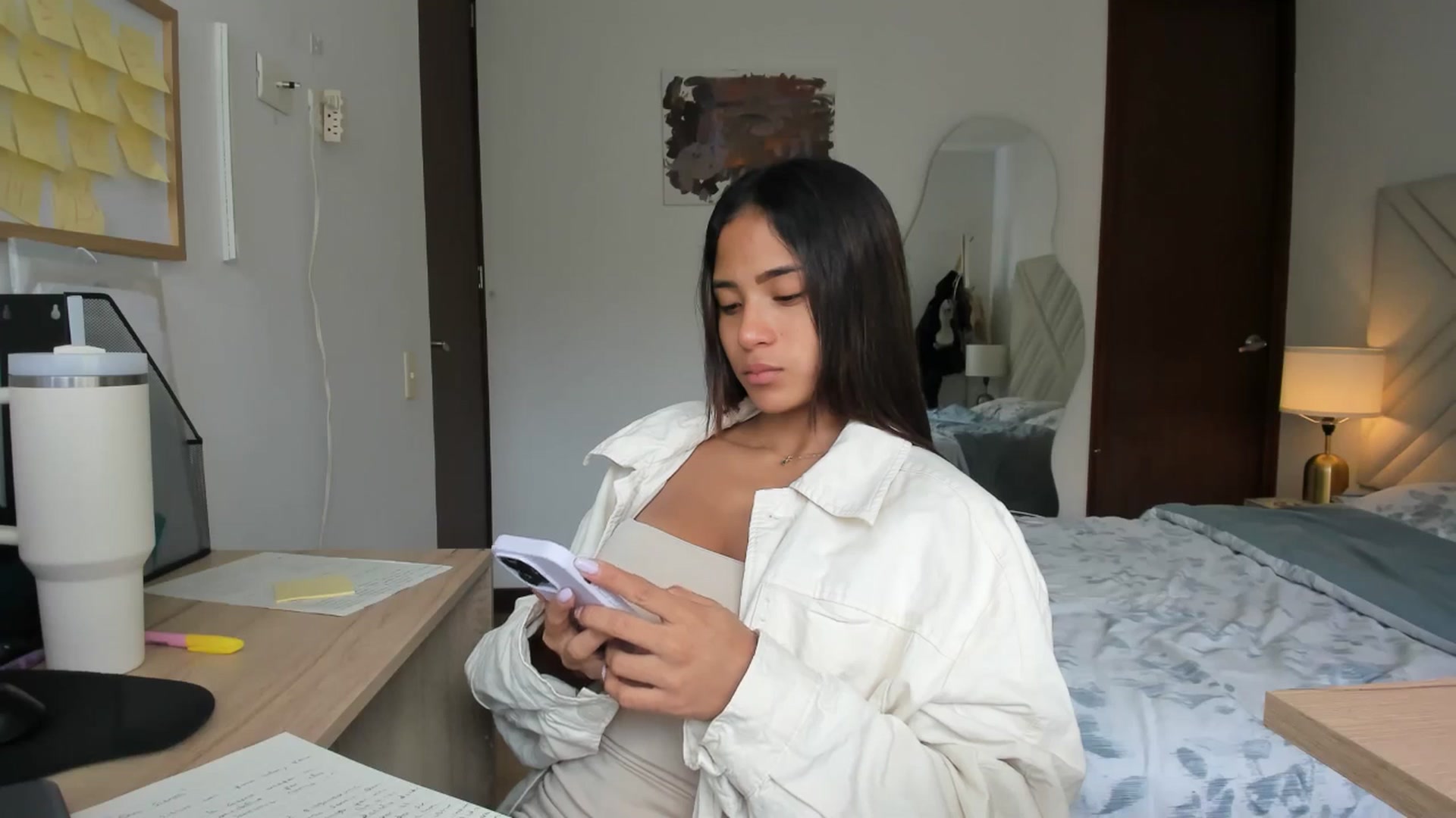Gallery image thumbnail from Missabyy's myfreecams stream on, 05/20/2025, 14:02 image 10 of 20