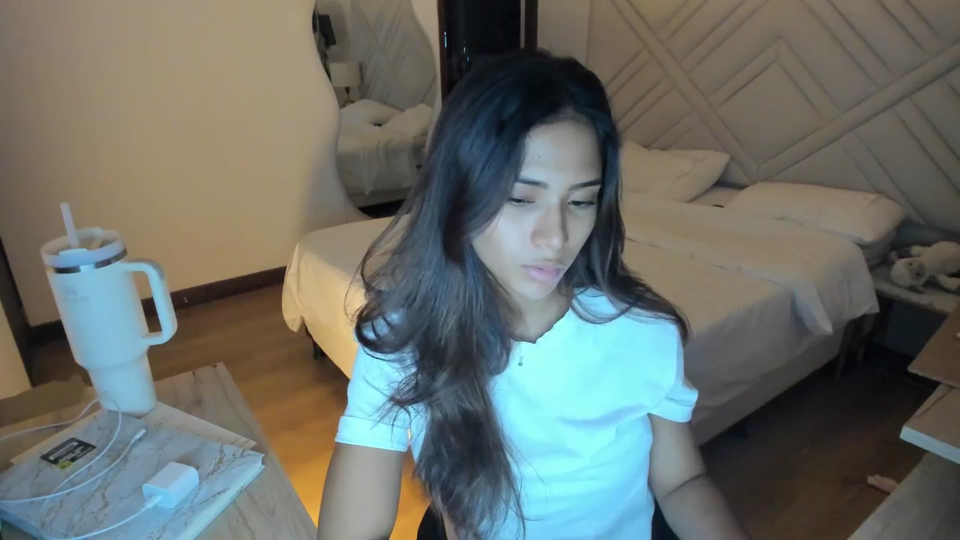 Gallery image thumbnail from Missabyy's myfreecams stream on, 06/05/2025, 02:20 image 7 of 20