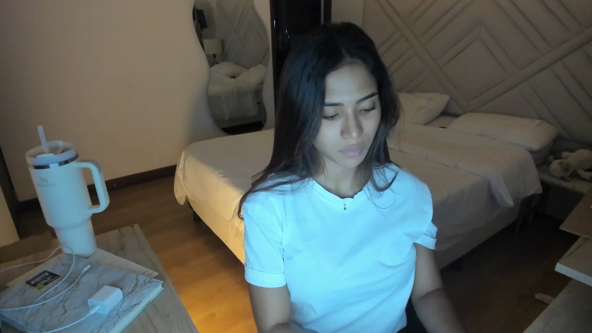 Gallery image thumbnail from Missabyy's myfreecams stream on, 06/05/2025, 02:20 image 5 of 20