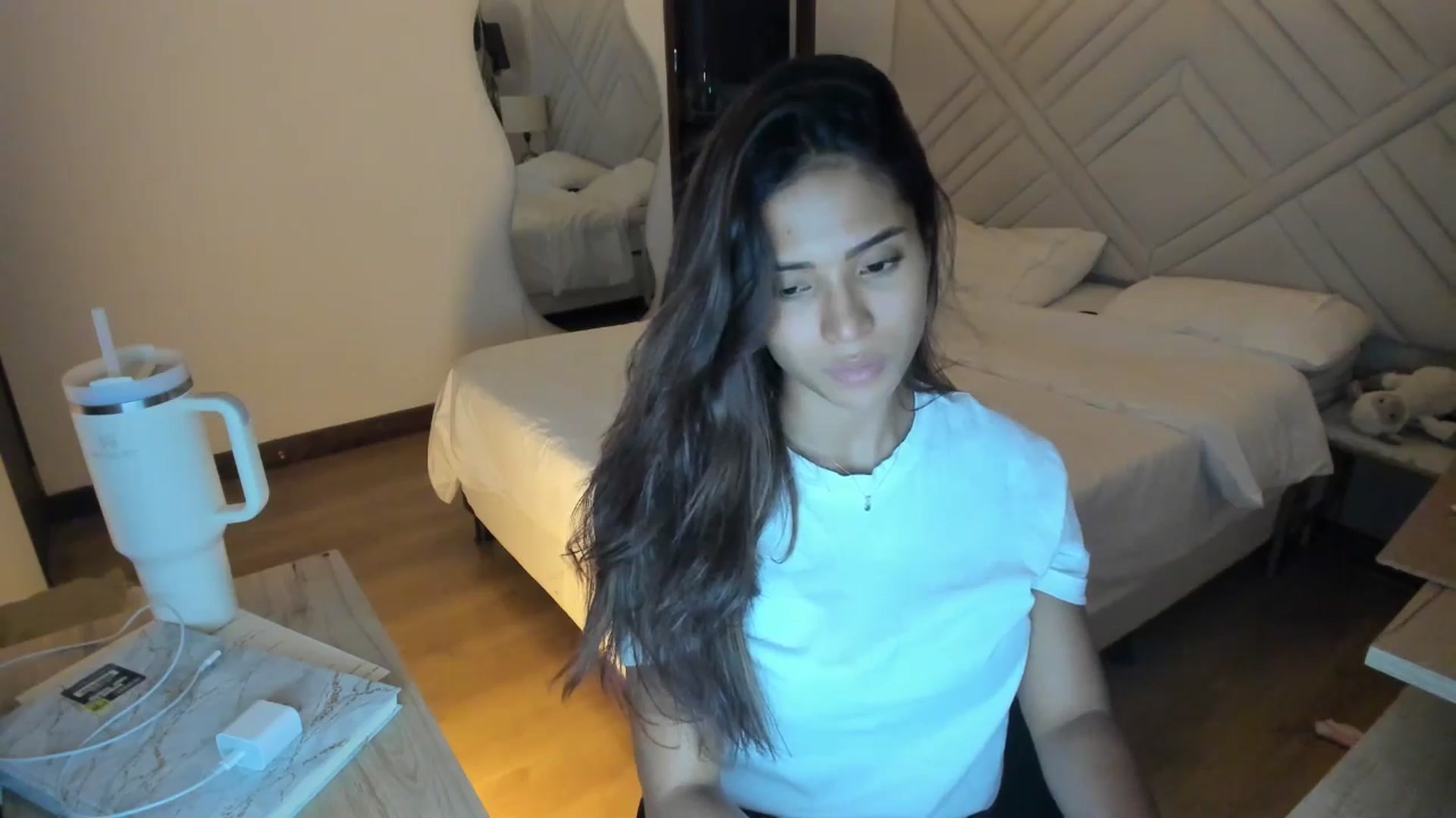 Gallery image thumbnail from Missabyy's myfreecams stream on, 06/05/2025, 02:20 image 10 of 20