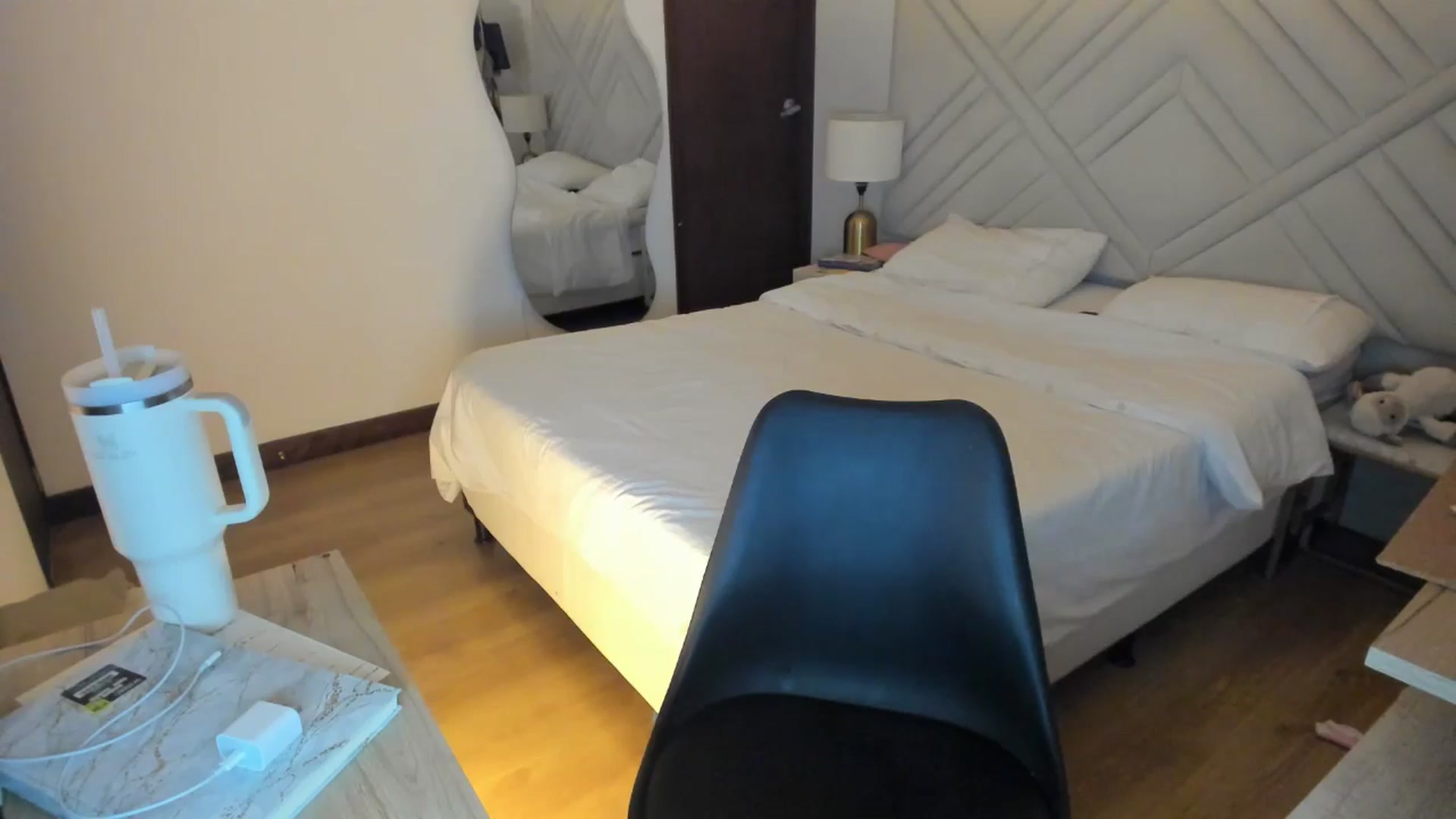 Gallery image thumbnail from Missabyy's myfreecams stream on, 06/05/2025, 02:20 image 20 of 20