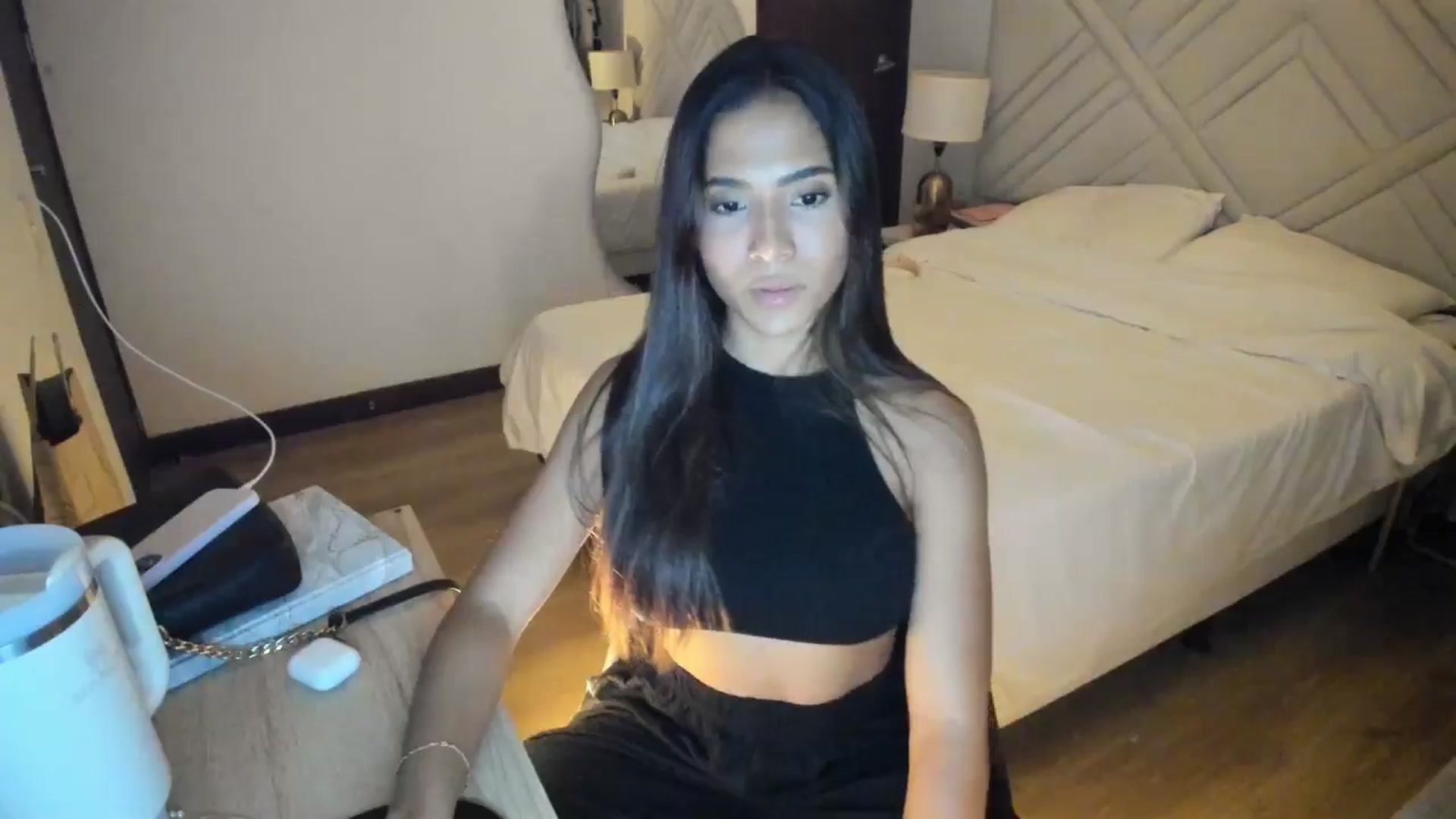 Gallery image thumbnail from Missabyy's myfreecams stream on, 06/13/2025, 02:28 image 12 of 20