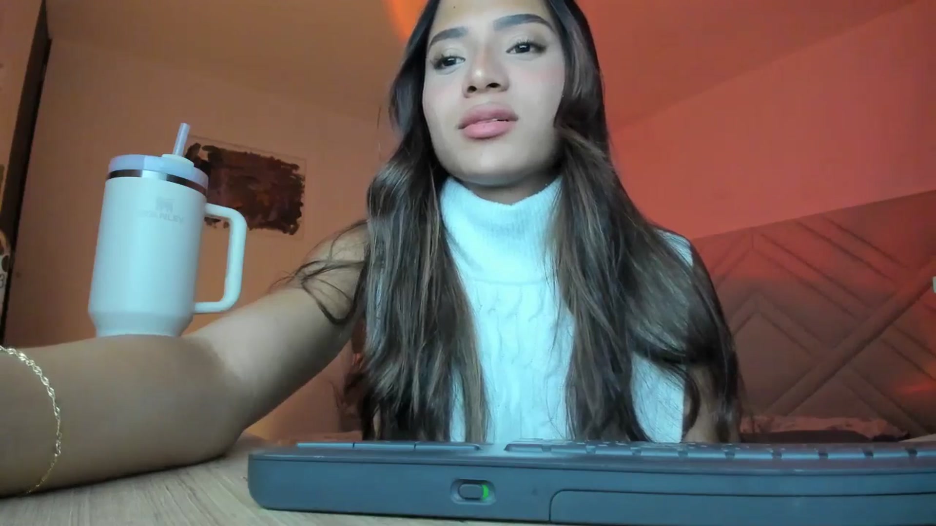 Gallery image thumbnail from Missabyy's myfreecams stream on, 06/16/2025, 24:02 image 11 of 20