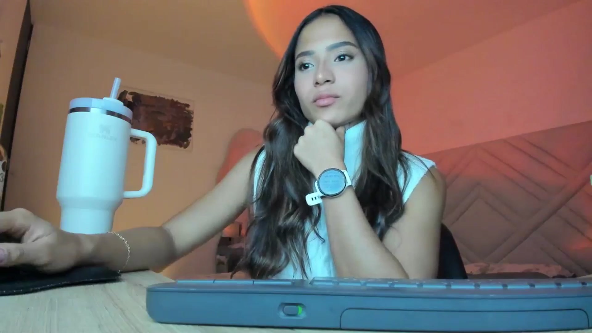 Gallery image thumbnail from Missabyy's myfreecams stream on, 06/16/2025, 24:02 image 6 of 20