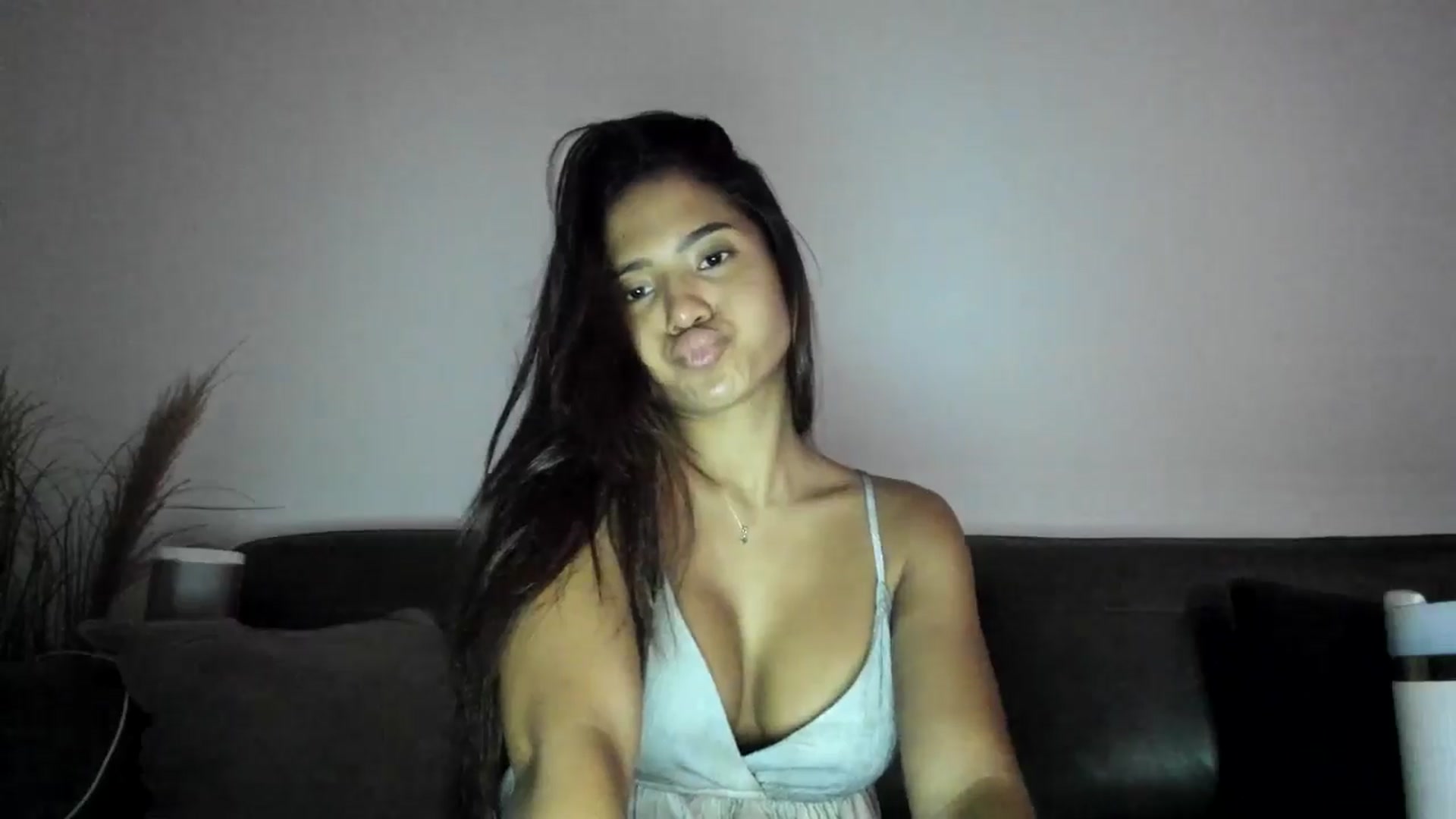 Gallery image thumbnail from Missabyy's myfreecams stream on, 06/23/2025, 07:31 image 13 of 20