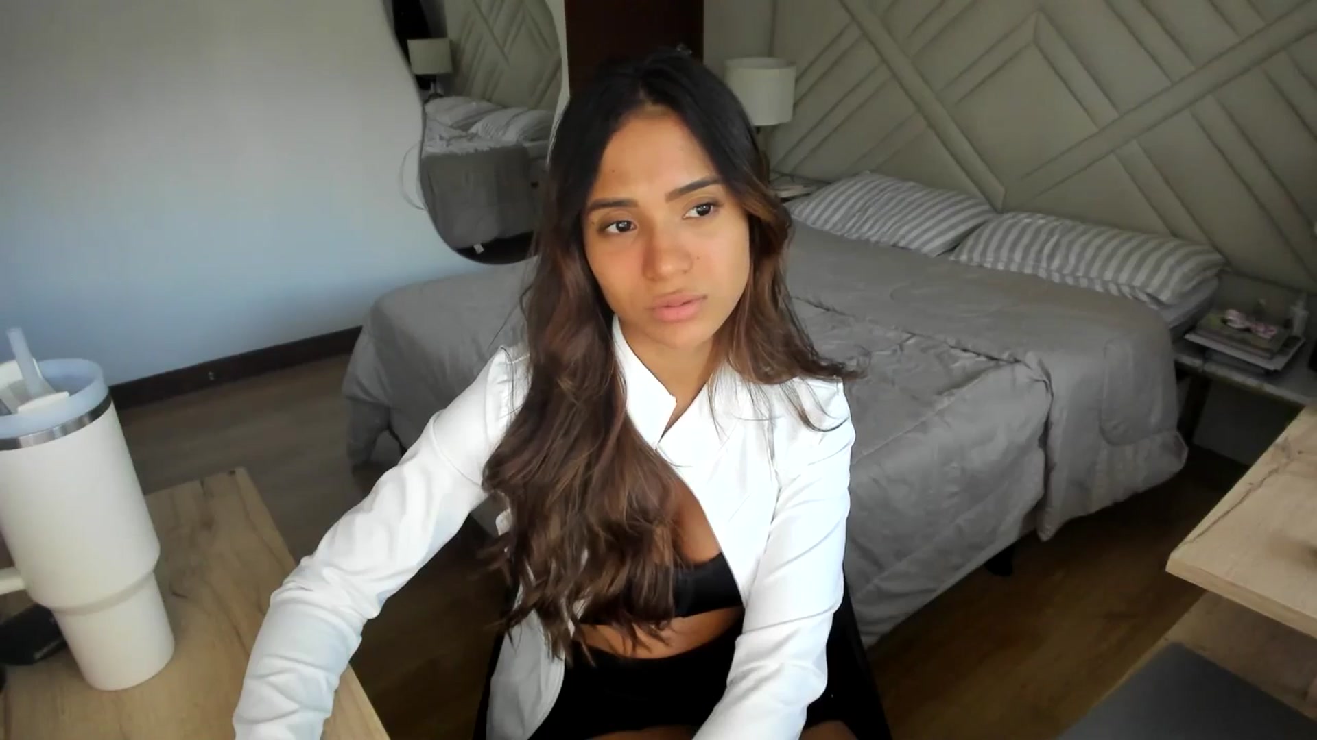 Gallery image thumbnail from Missabyy's myfreecams stream on, 07/12/2025, 21:54 image 9 of 20