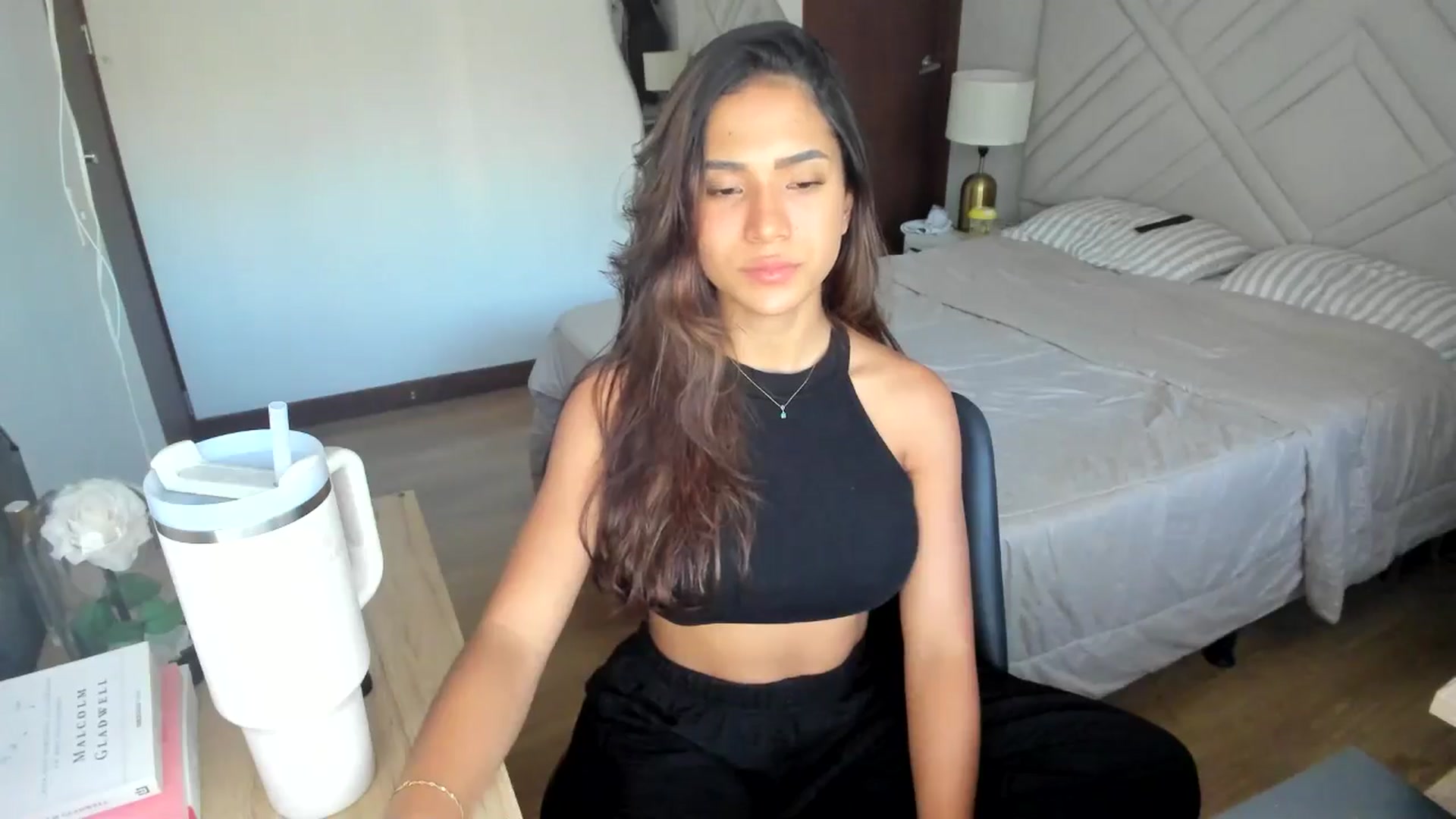 Gallery image thumbnail from Missabyy's myfreecams stream on, 07/14/2025, 23:38 image 11 of 20