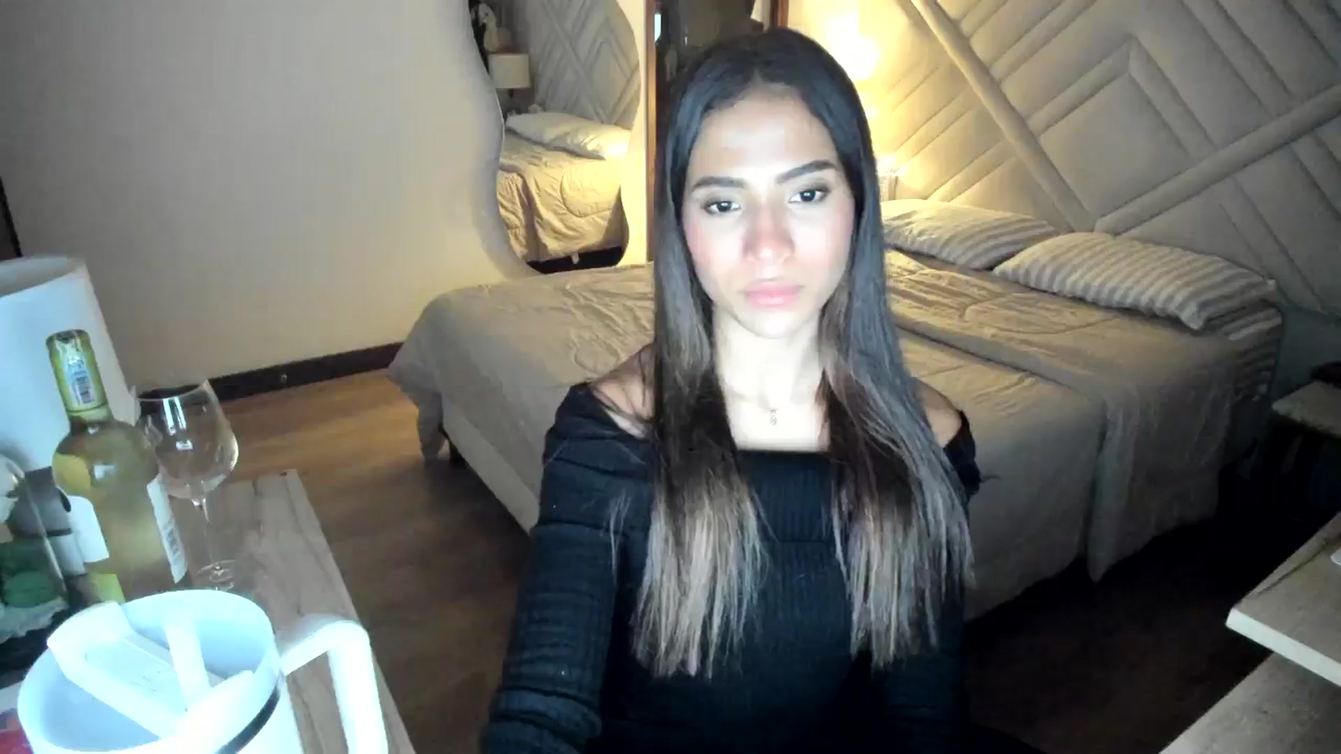 Gallery image thumbnail from Missabyy's myfreecams stream on, 07/27/2025, 24:33 image 3 of 20