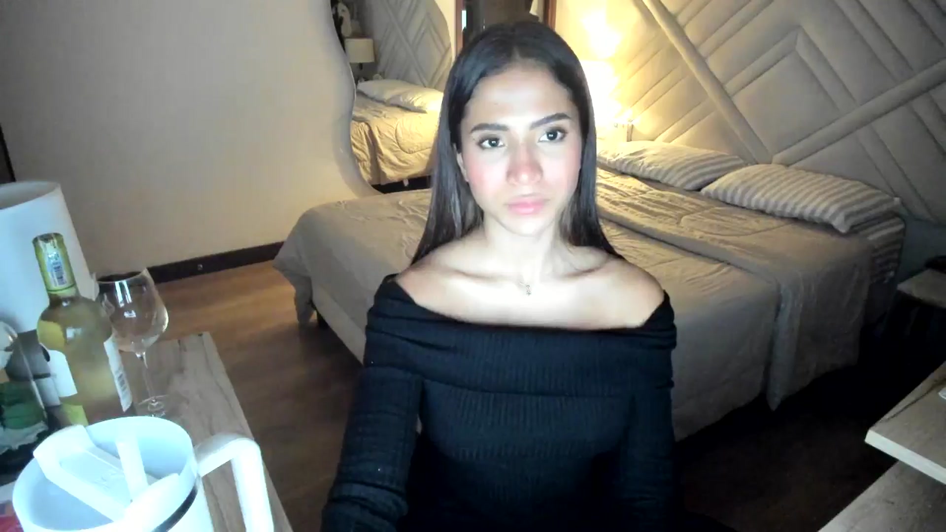 Gallery image thumbnail from Missabyy's myfreecams stream on, 07/27/2025, 24:33 image 2 of 20