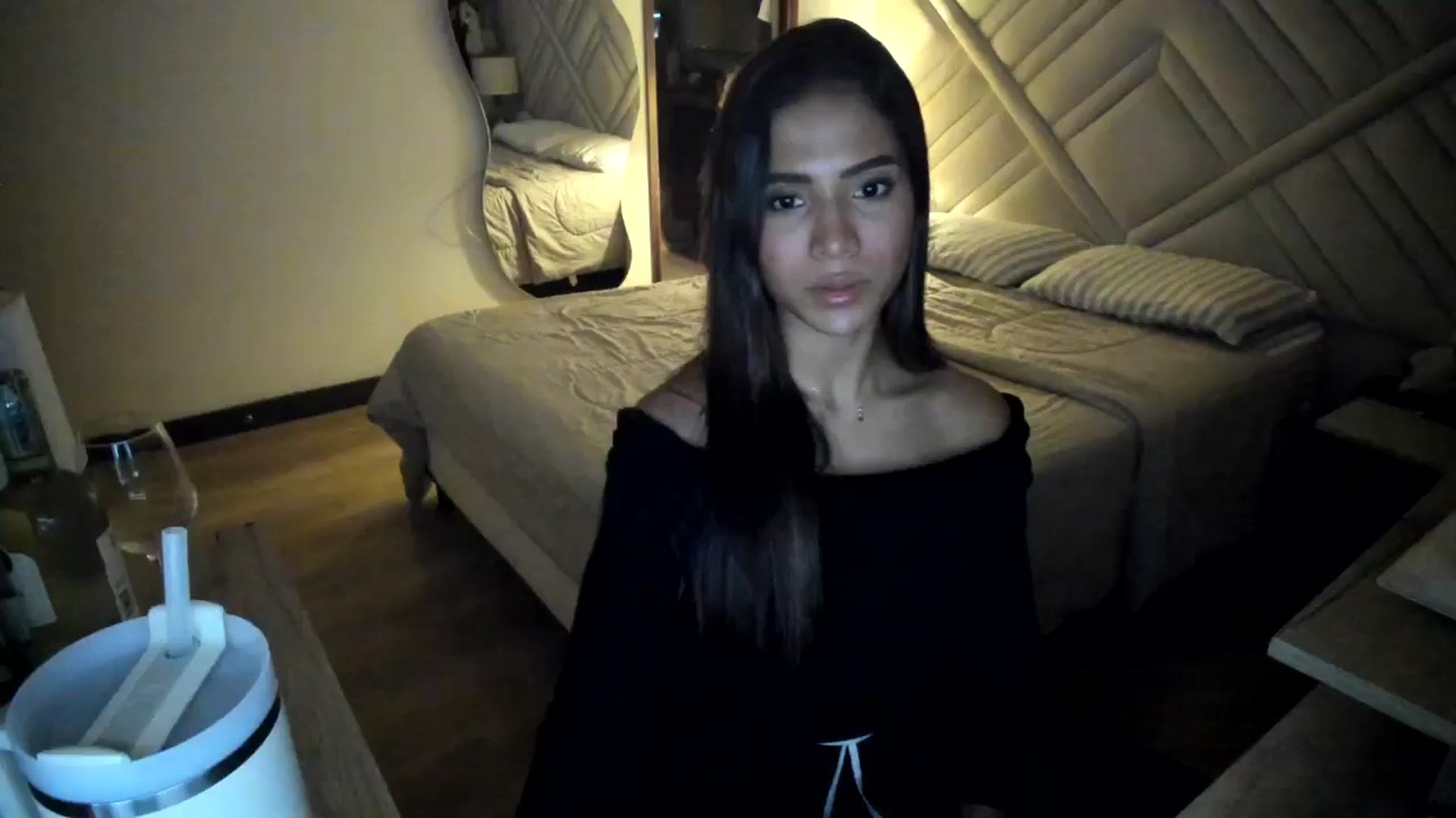 Gallery image thumbnail from Missabyy's myfreecams stream on, 07/27/2025, 24:33 image 9 of 20