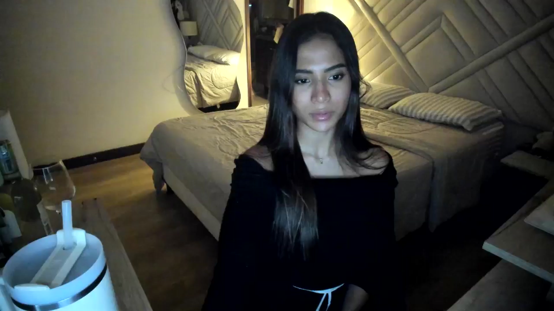 Gallery image thumbnail from Missabyy's myfreecams stream on, 07/27/2025, 01:00 image 1 of 20