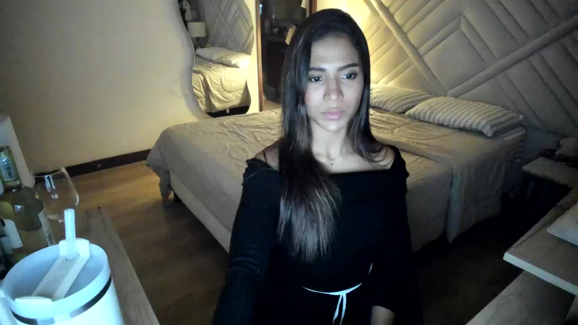 Gallery image thumbnail from Missabyy's myfreecams stream on, 07/27/2025, 01:00 image 15 of 20