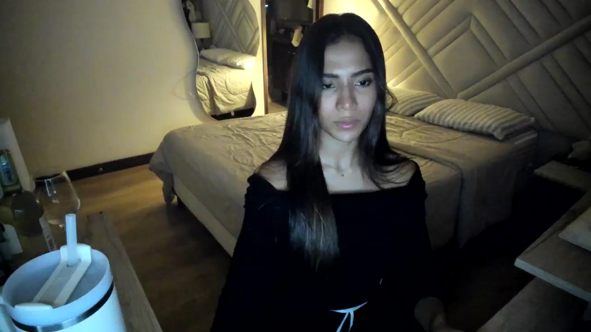 Gallery image thumbnail from Missabyy's myfreecams stream on, 07/27/2025, 01:00 image 4 of 20