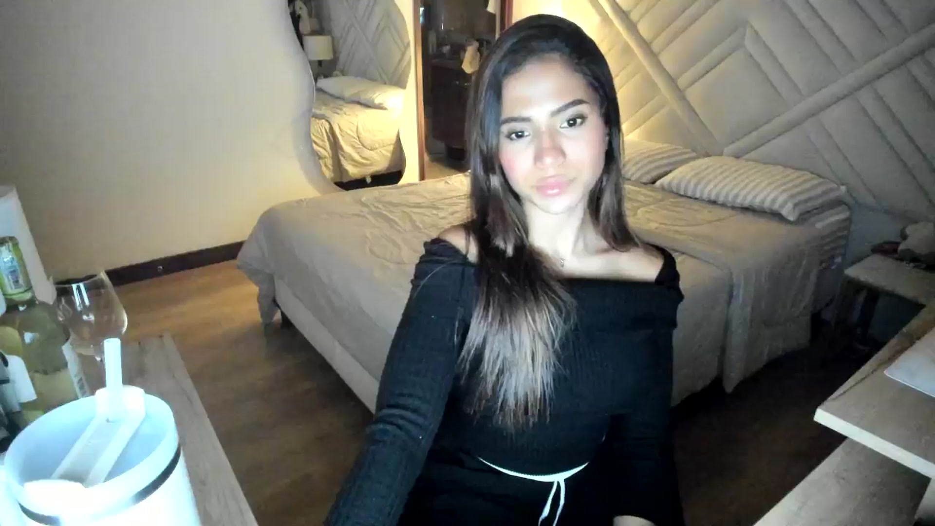 Gallery image thumbnail from Missabyy's myfreecams stream on, 07/27/2025, 01:00 image 11 of 20