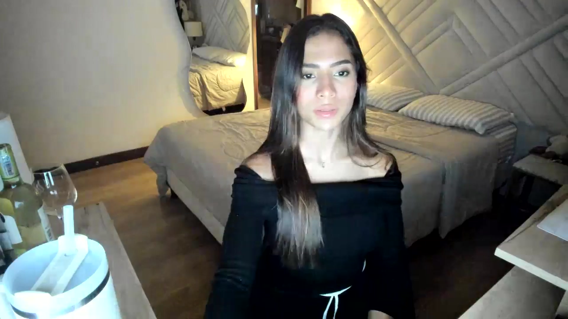 Gallery image thumbnail from Missabyy's myfreecams stream on, 07/27/2025, 01:00 image 6 of 20
