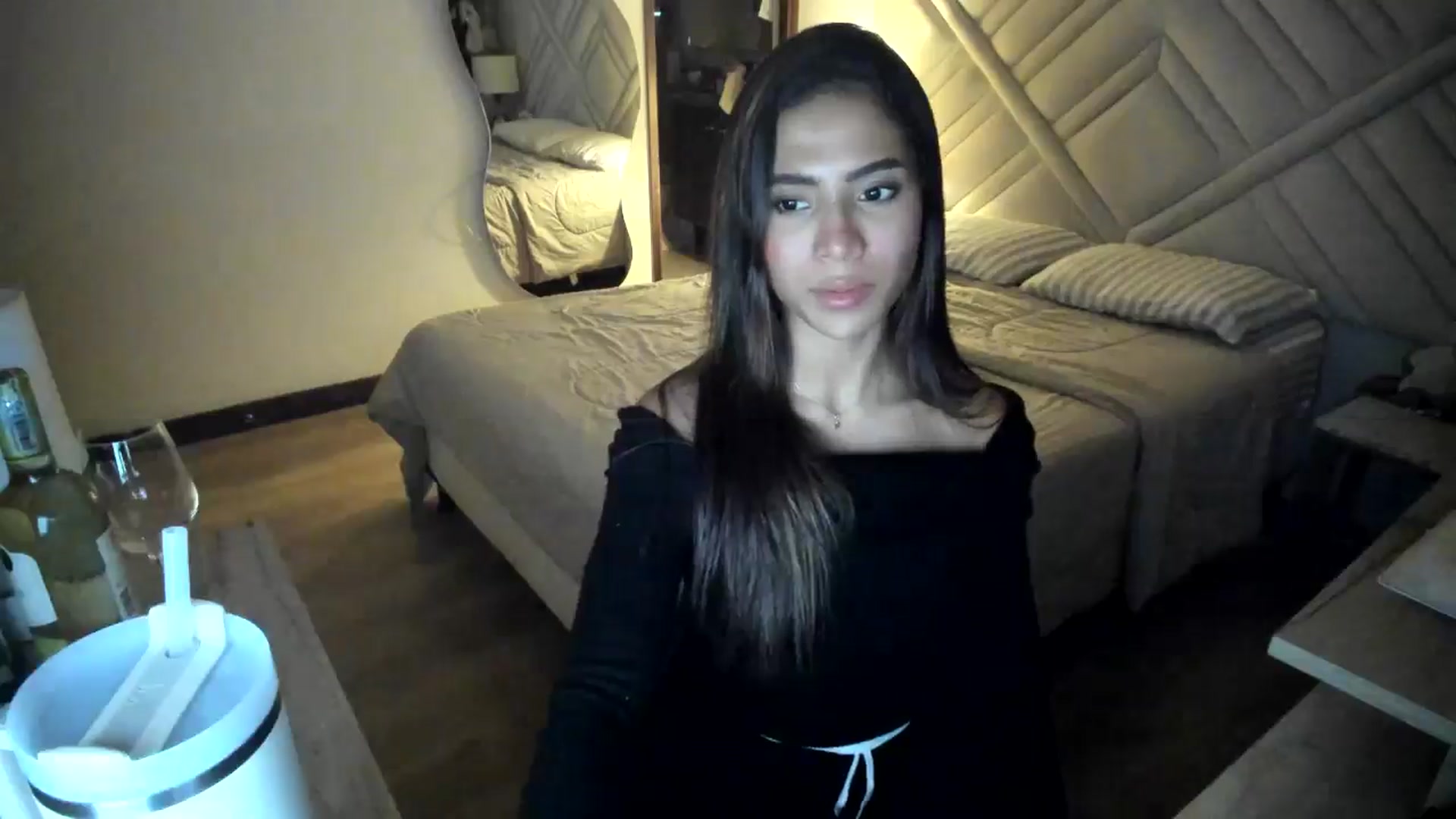 Gallery image thumbnail from Missabyy's myfreecams stream on, 07/27/2025, 01:00 image 13 of 20