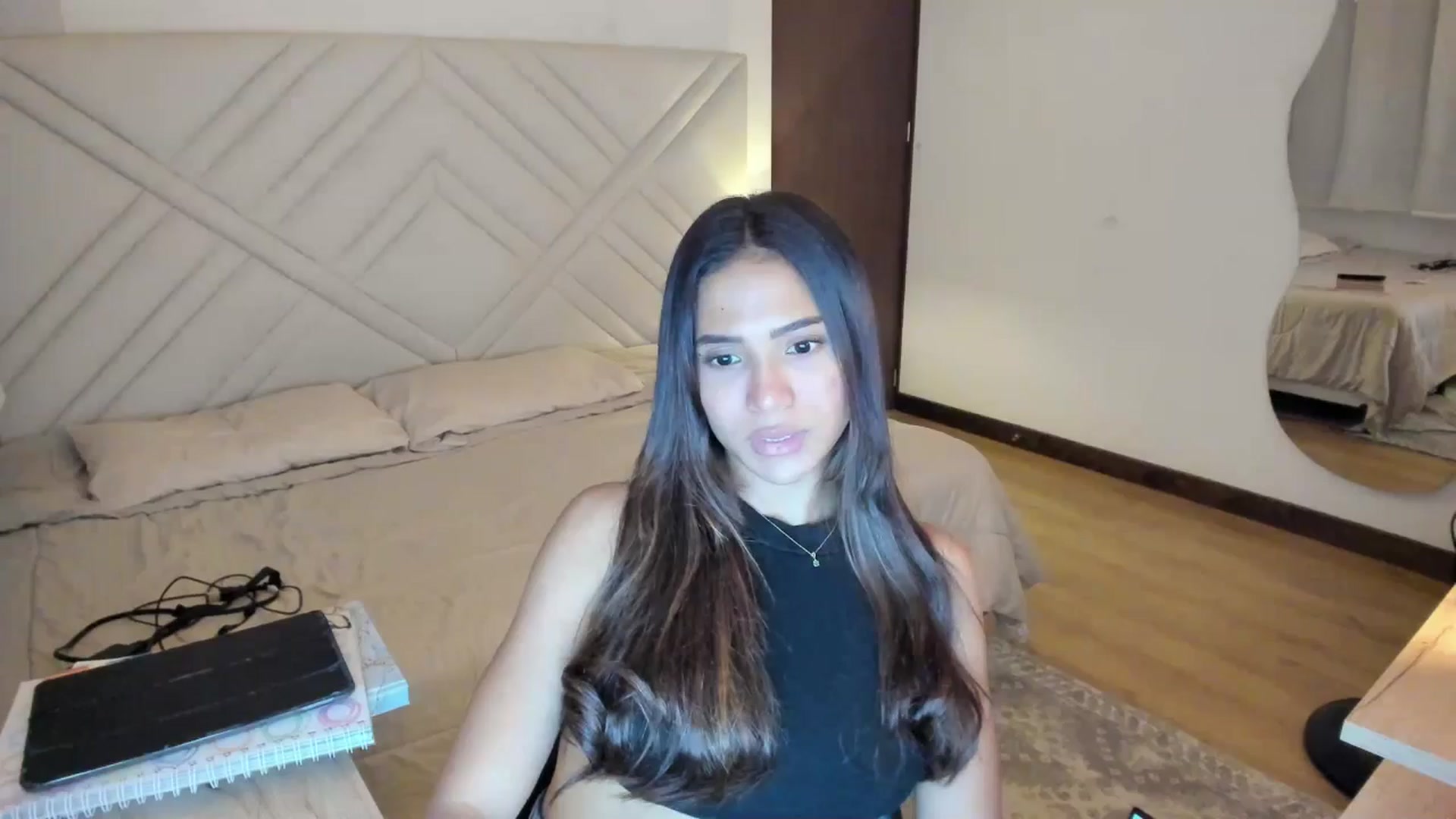 Gallery image thumbnail from Missabyy's myfreecams stream on, 08/12/2025, 23:52 image 3 of 20