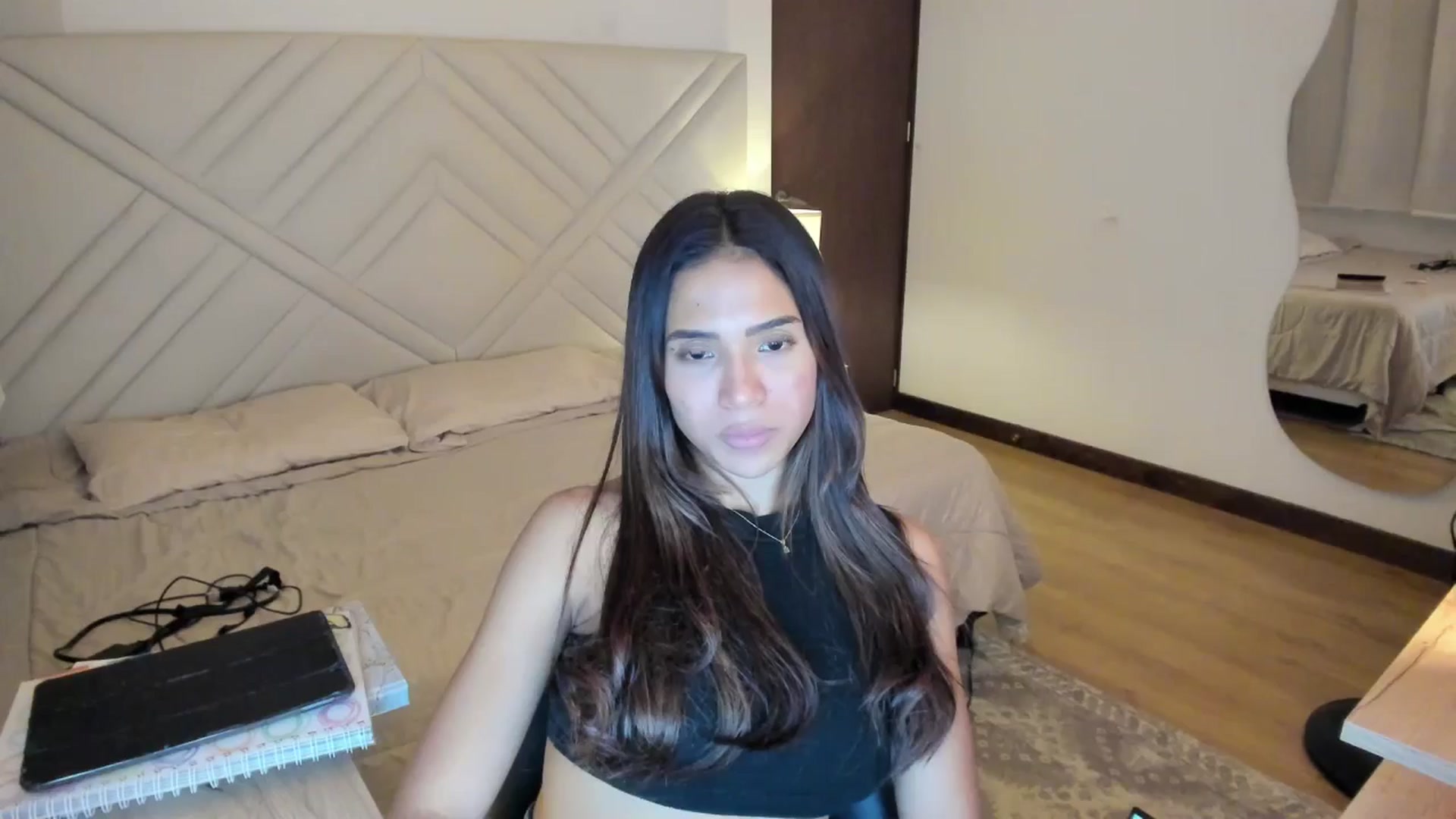 Gallery image thumbnail from Missabyy's myfreecams stream on, 08/12/2025, 23:52 image 10 of 20